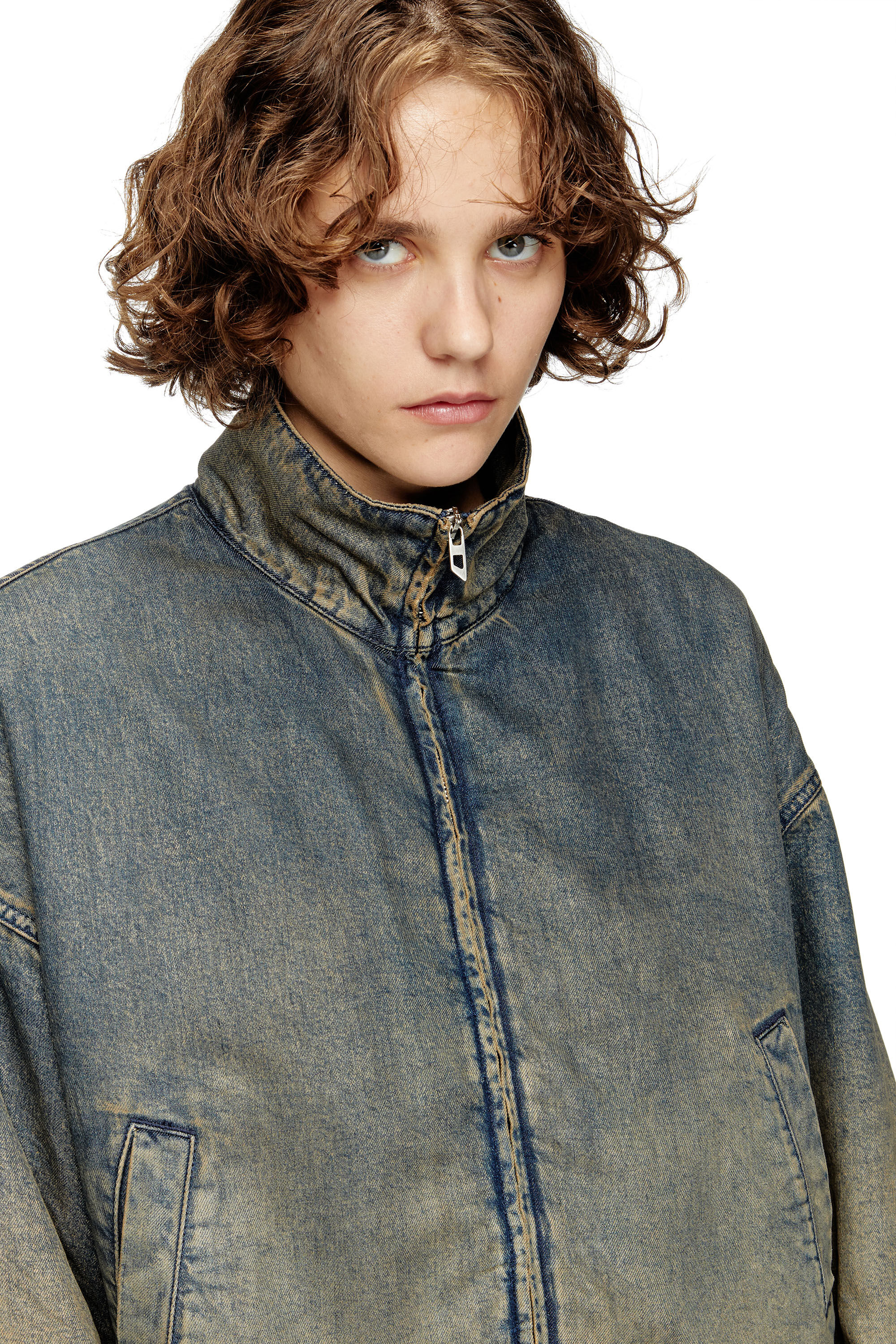Diesel - DE-FLOWER-S, Damen Jacke mit Reißverschluss aus nuanciert fließendem Denim in Mittelblau - 5