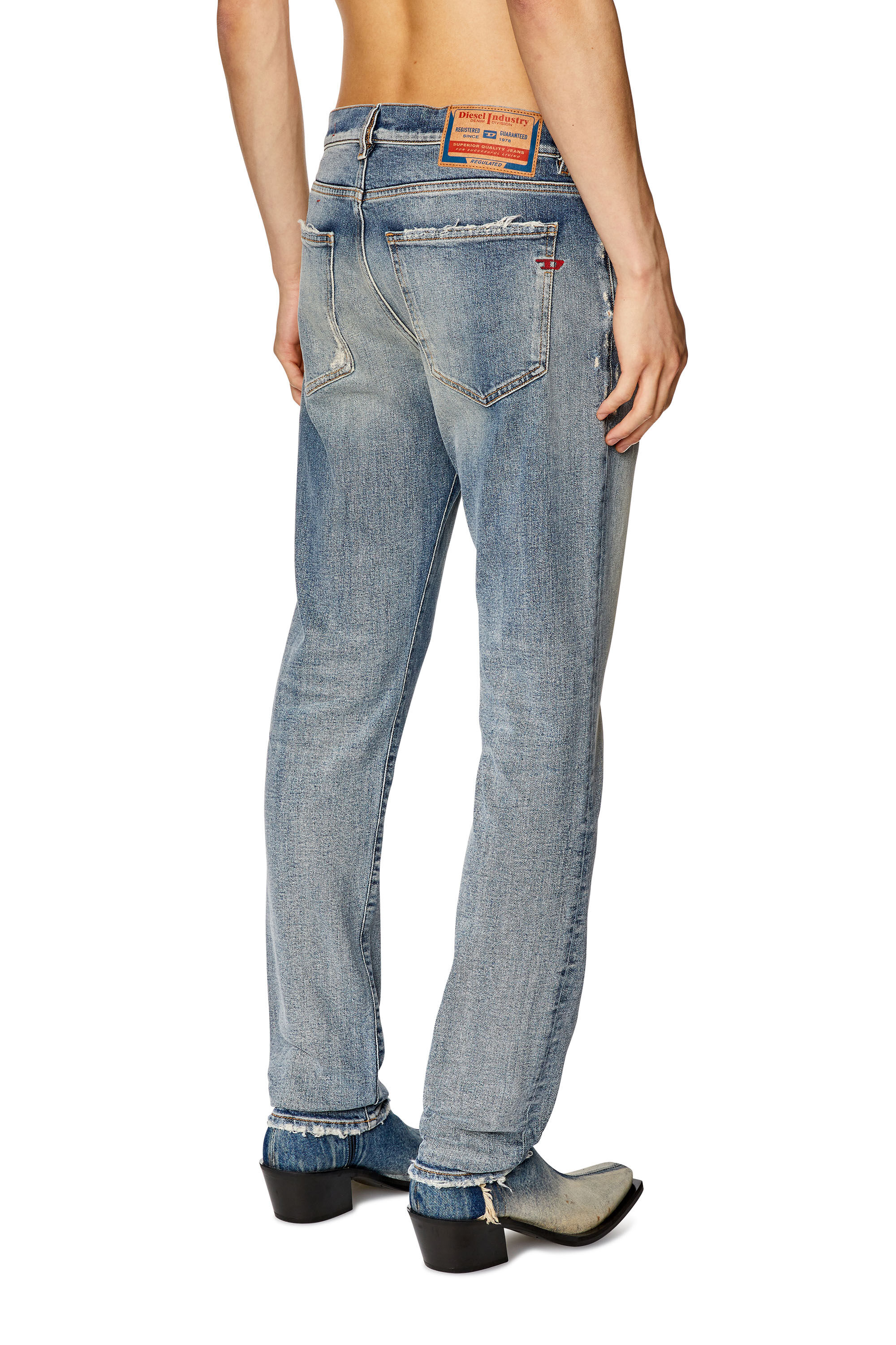 Diesel - Slim Jeans 2019 D-Strukt 007Q3, Hellblau - Image 4