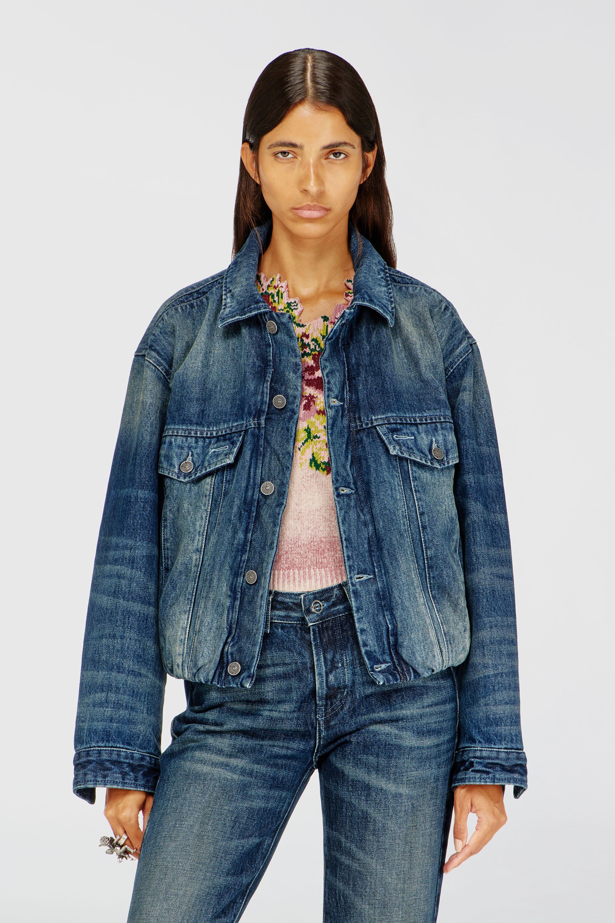 Diesel - DE-MORVI-FSJ, Damen Elastische Truckerjacke aus Denim in Dunkelblau - 3