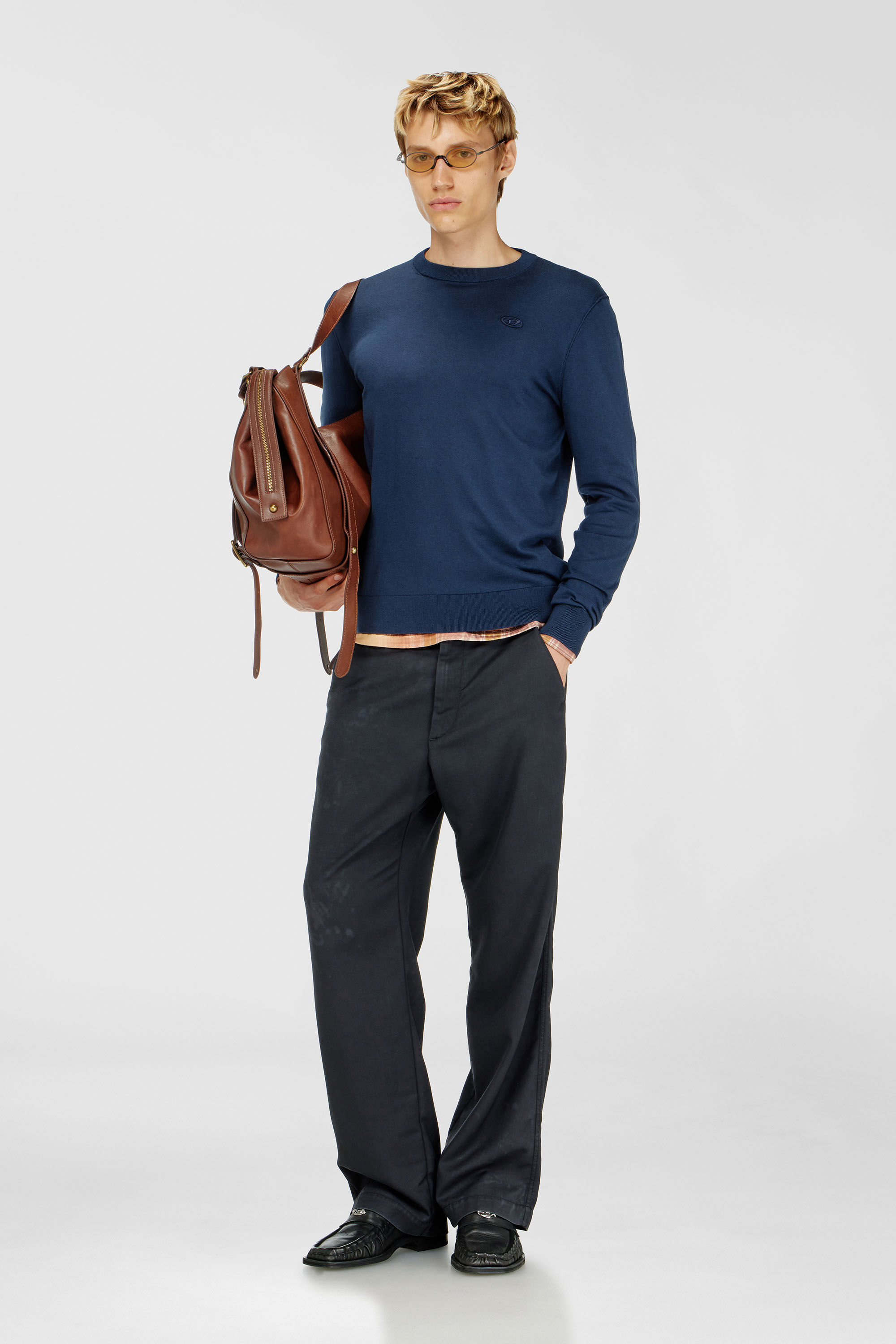 Diesel - K-FREEX-TAG-T92, Herren Strickware aus Baumwolle mit tonalem Logo in Blau - 1