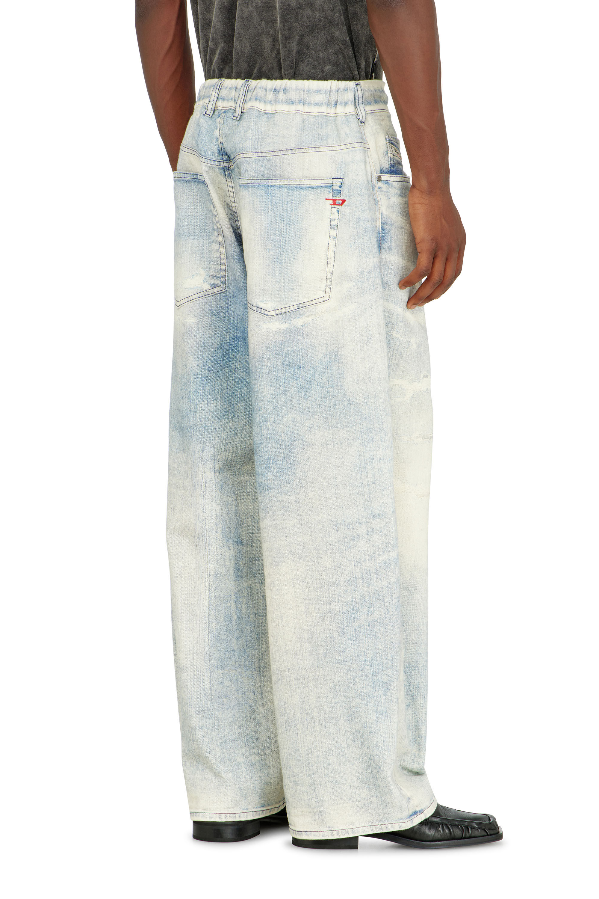 Diesel - Unisex Relaxed 2097 D-Enim-M Joggjeans&reg; 068XM, Hellblau - 3