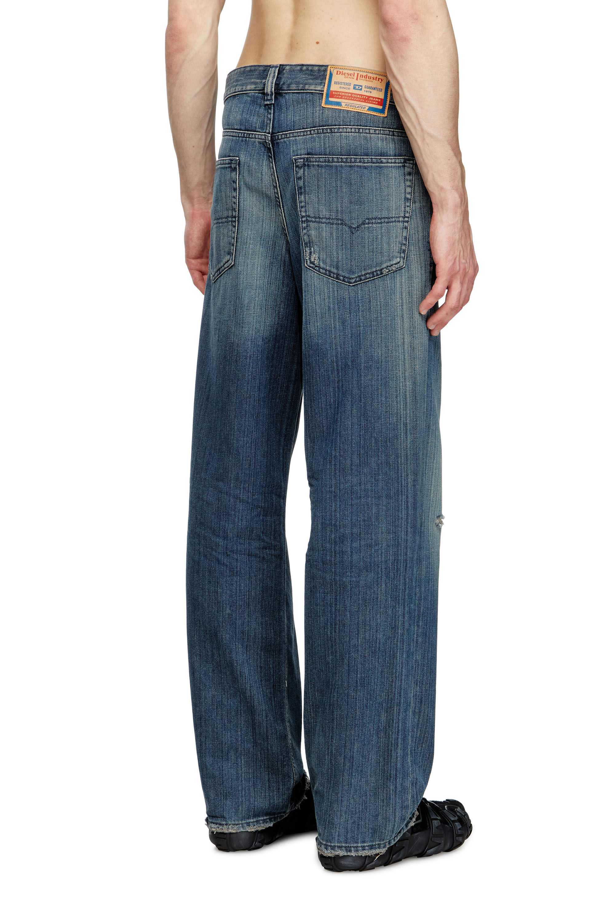 Diesel - Herren Relaxed Jeans 2001 D-Macro 09M09, Dunkelblau - 4