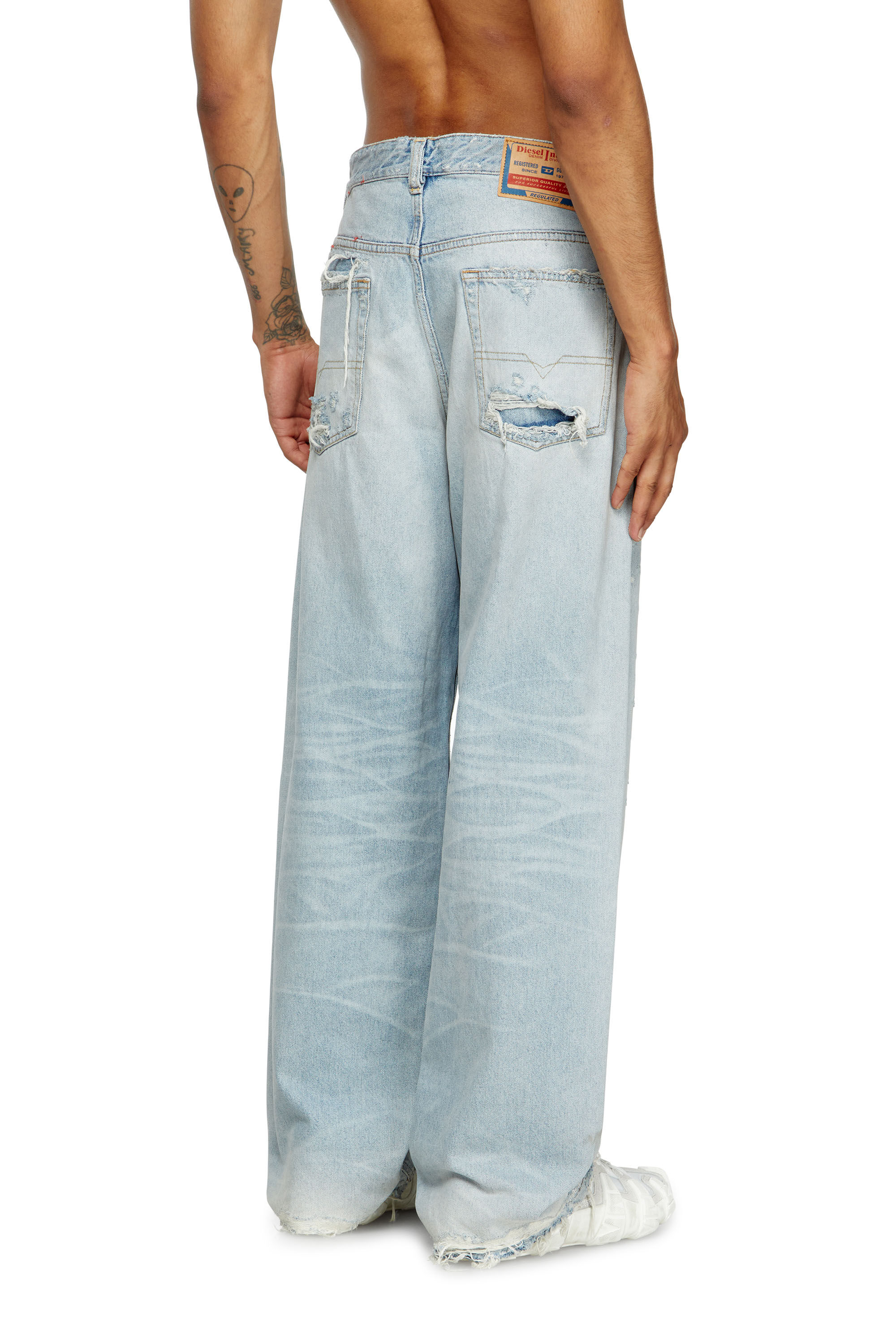 Diesel - Herren Relaxed Jeans 2001 D-Macro 09M53, Hellblau - 4