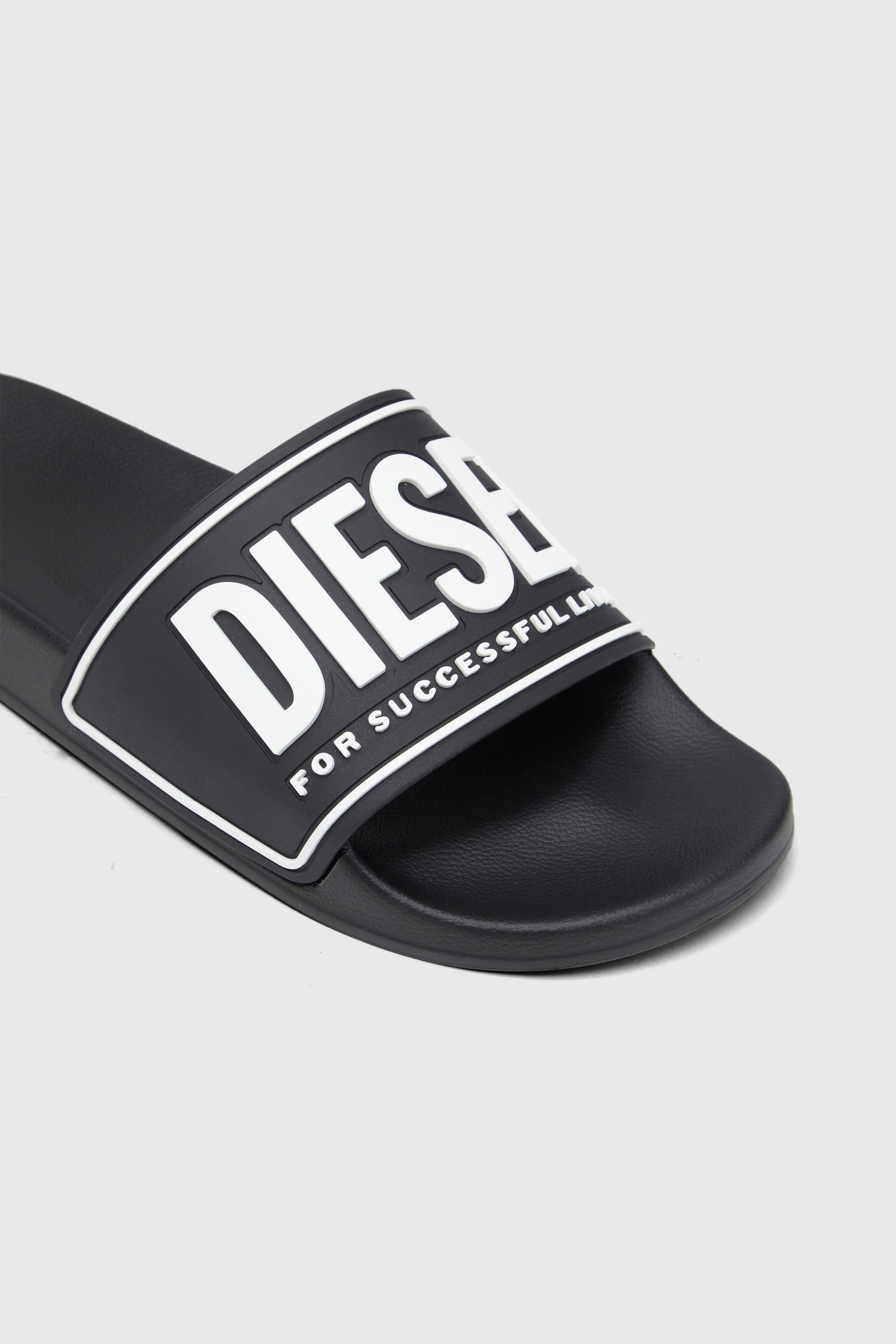 Diesel - SA-MAYEMI CC, Herren Sa-Mayemi-Badeschlappen mit 3D-Logo in Schwarz/Wei&szlig; - 6