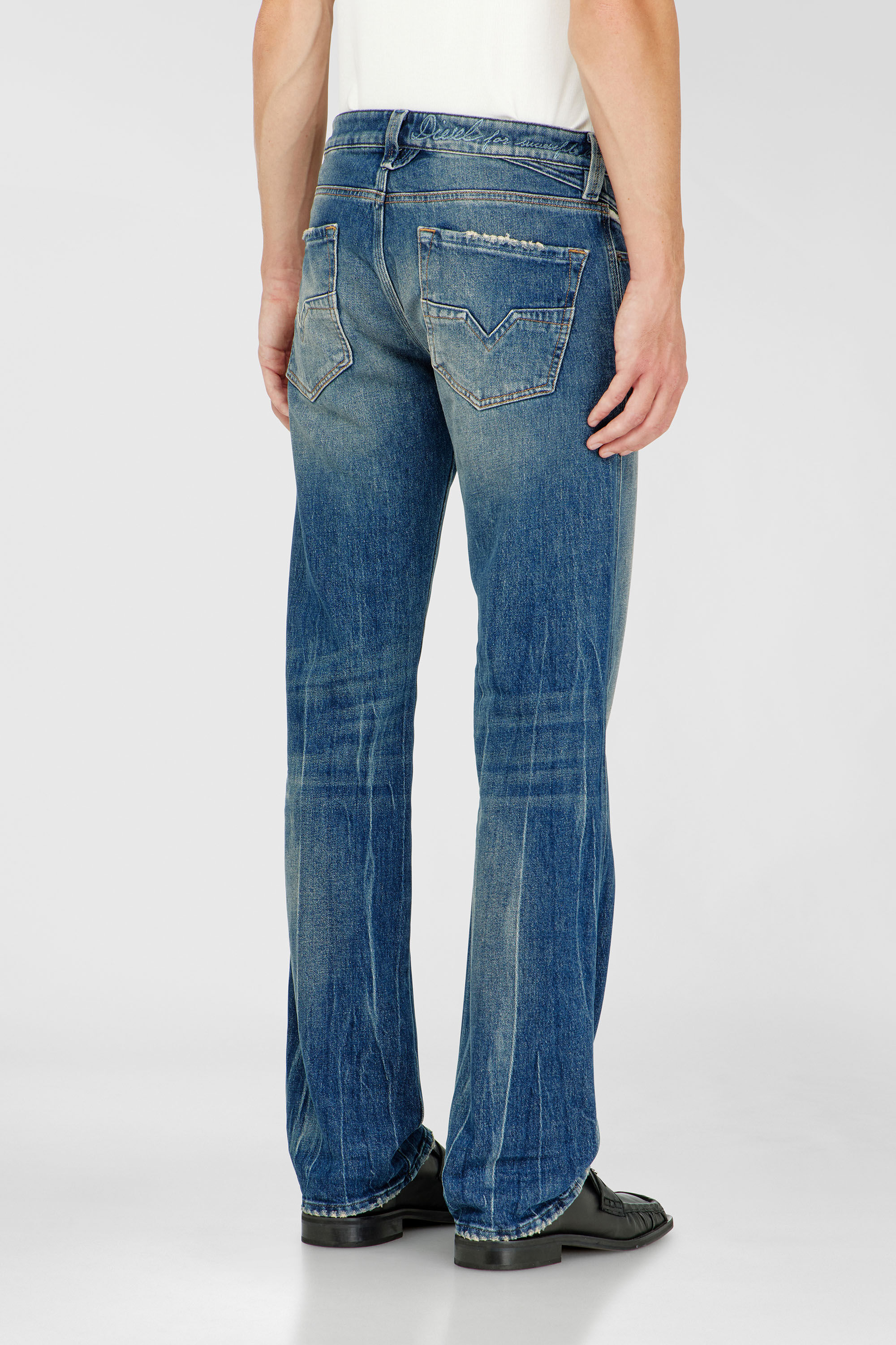 Diesel - Herren Regular Jeans 1985 Larkee 09Q27, Mittelblau - 5