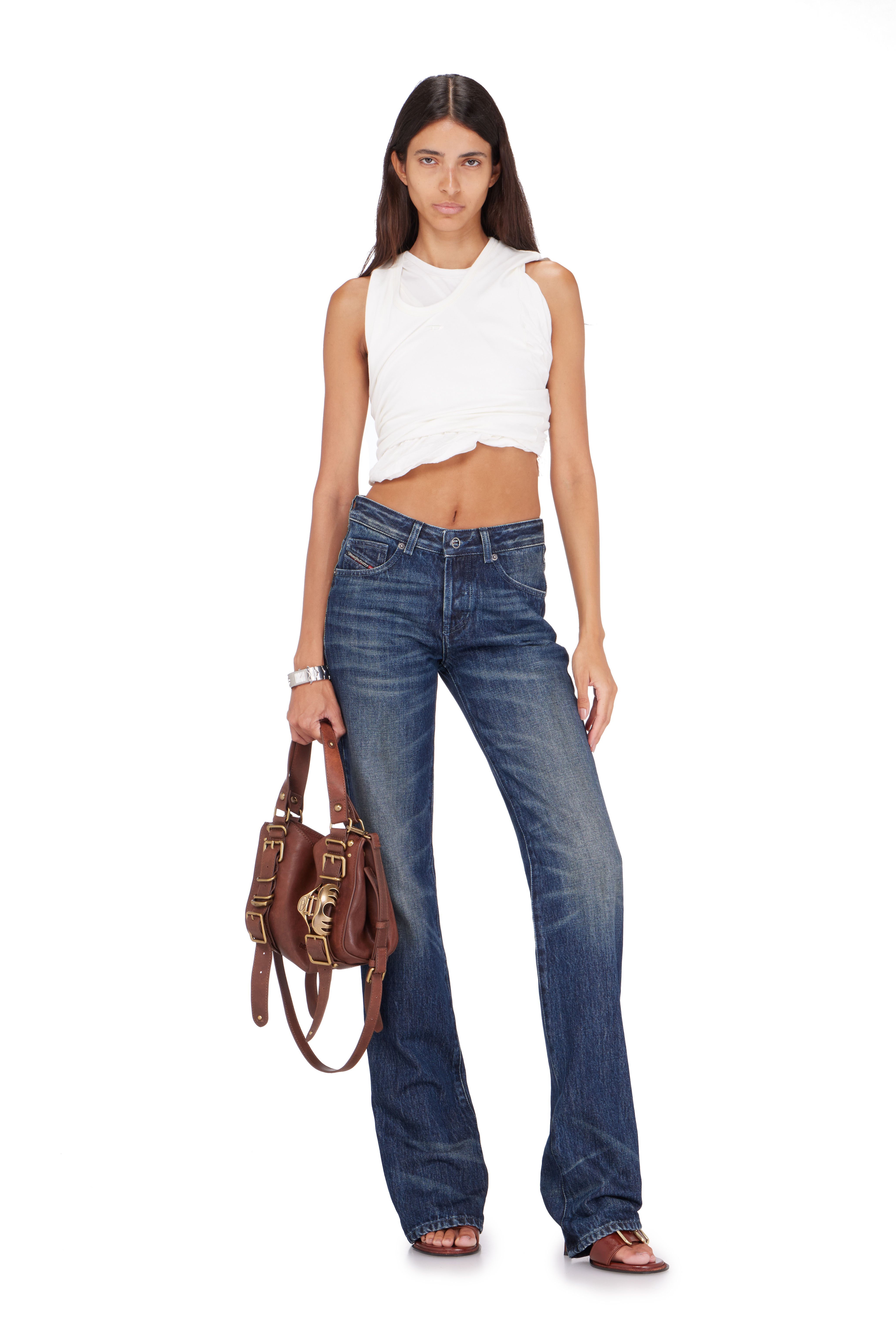 Diesel - D-ONE TOPHANDLE S, Woman's D-One-Small top-handle bag in treated leather in Brown - 1