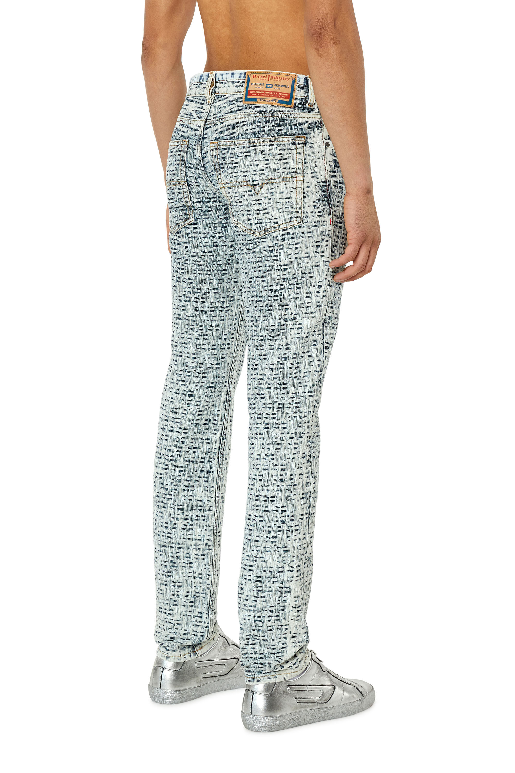 Diesel - 1995 D-Sark 0EMAA Straight Jeans, Hellblau - Image 4