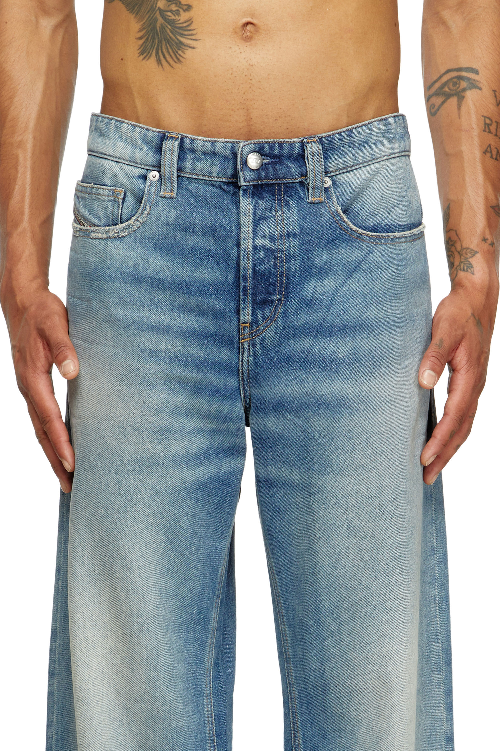 Diesel - Herren Relaxed Jeans 2001 D-Macro 0DBEB, Mittelblau - 5