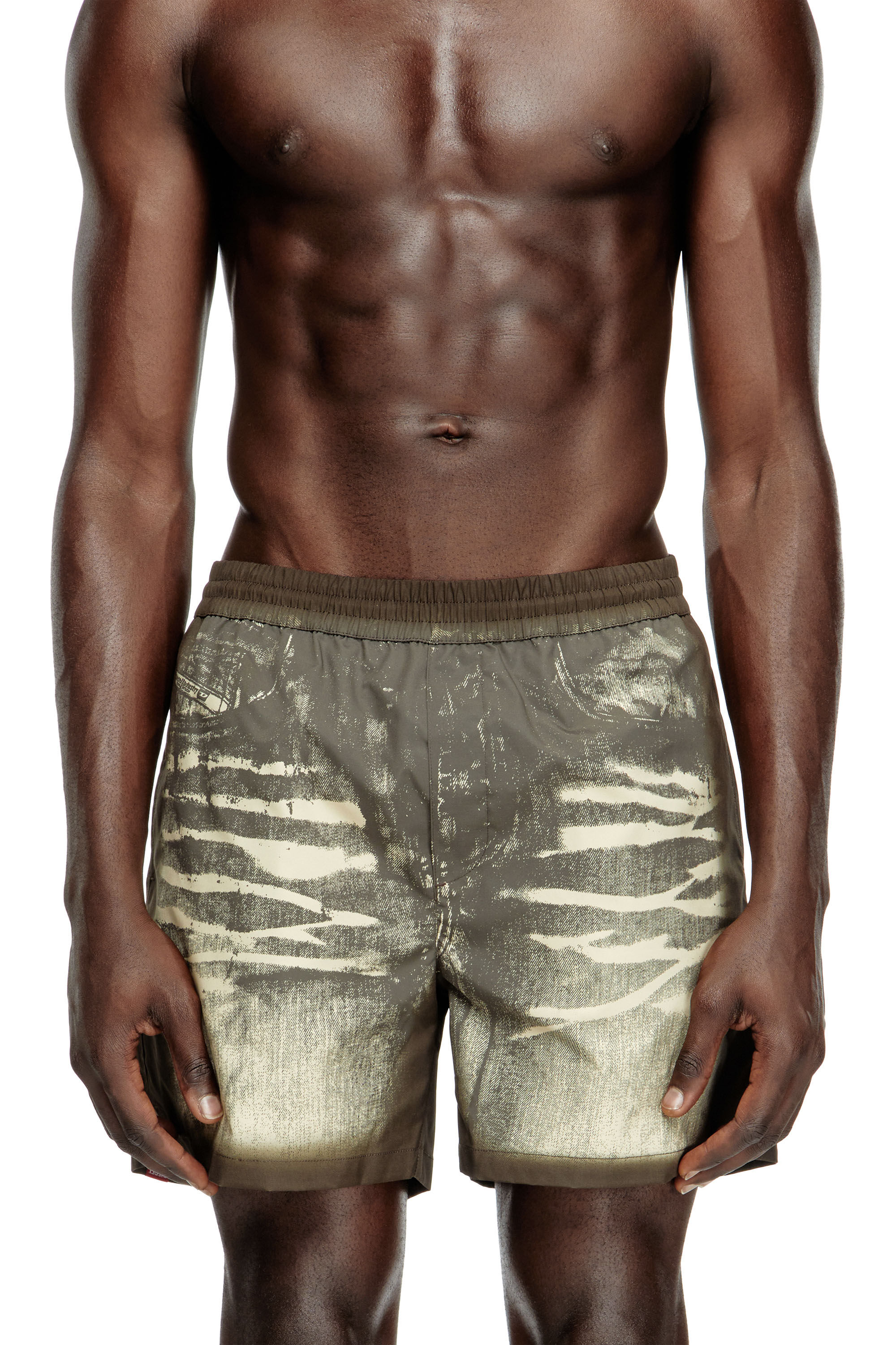 Diesel - RIO-41-DNM, Herren Mittellange Badeshorts mit Denim-Print in Braun - 1