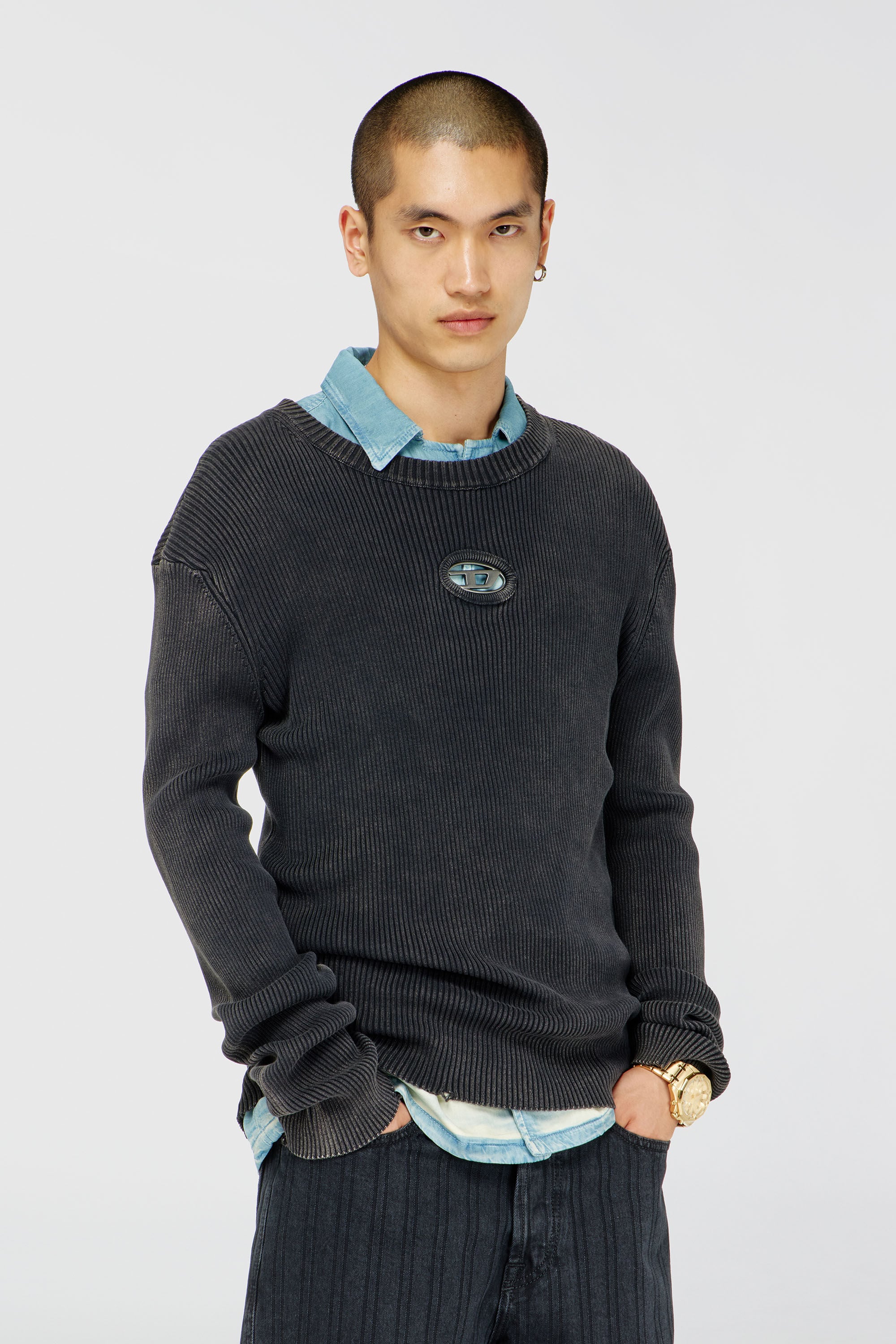 Diesel - K-DARIN-D, Herren Vielgetragener Pullover mit Cutout-Logo in Schwarz - 3