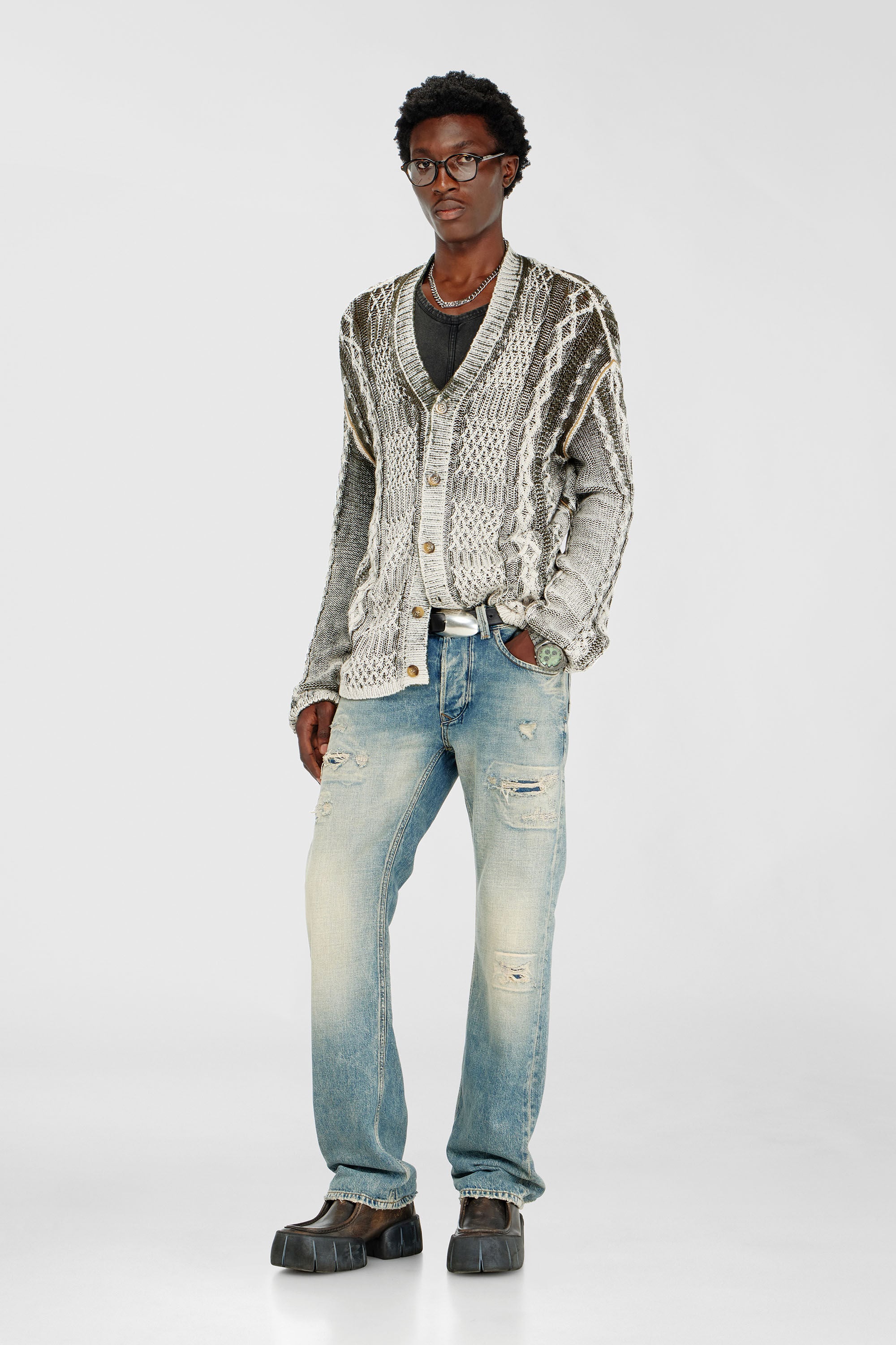 Diesel - K-MIOTO, Herren Behandelter Cardigan aus Zopfmusterstrick in Weiss/Grau - 1