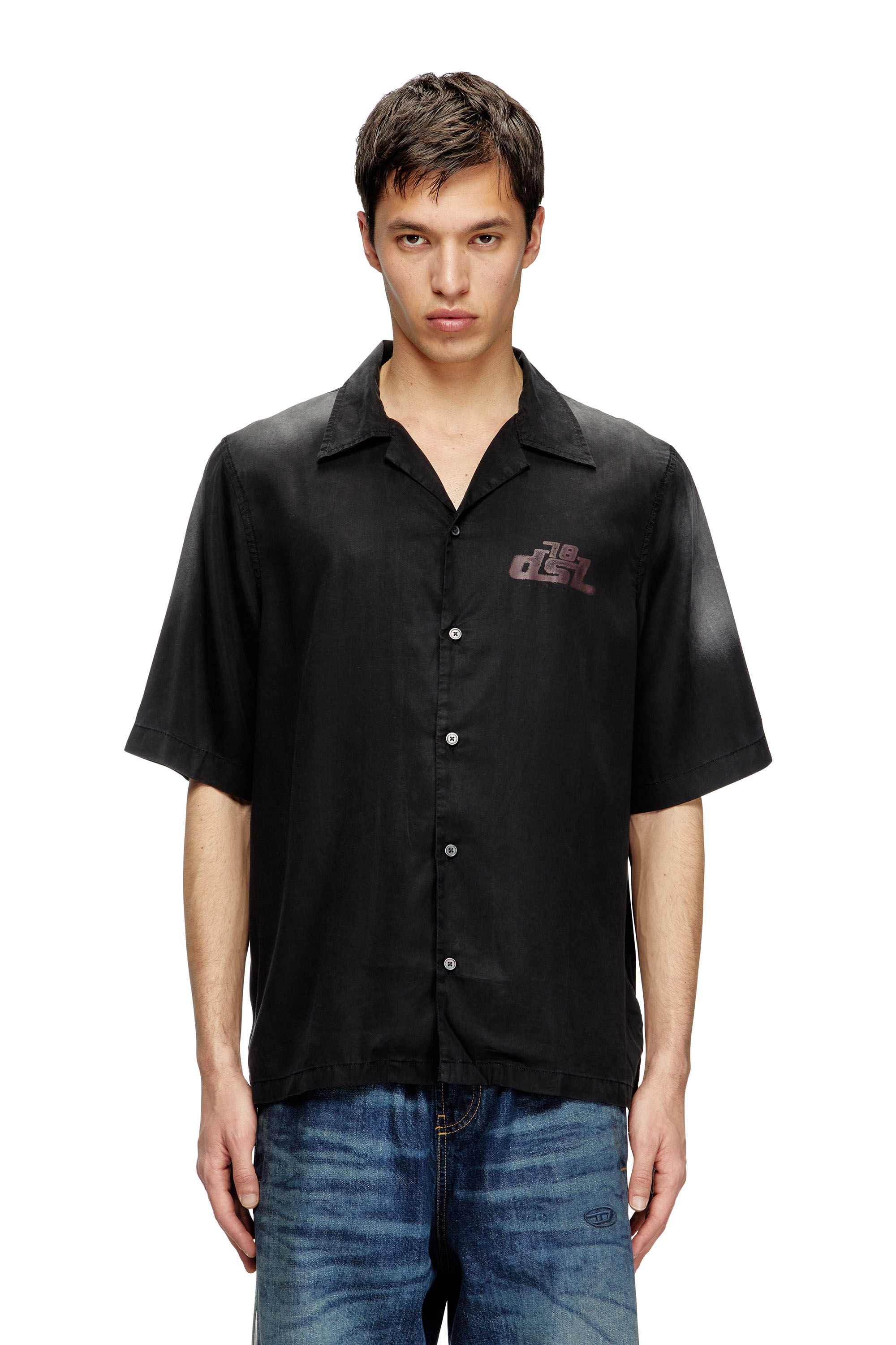 Diesel - S-ELLY, Herren Verblasstes Bowling-Hemd mit Logo-Prints in Schwarz - 2