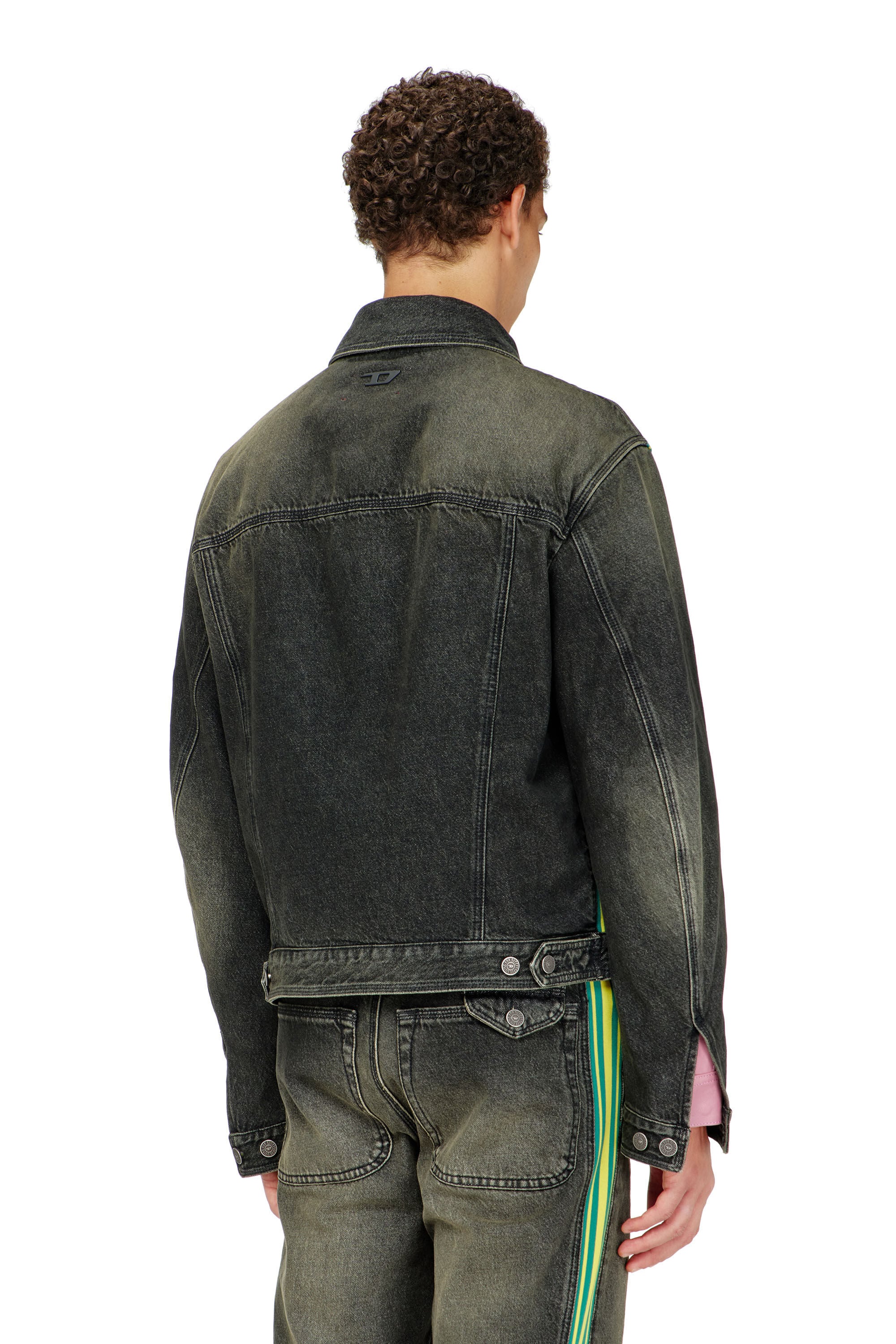 Diesel - D-BAS-FSJ1, Herren Trucker-Jacke mit gestreiften Schulterb&auml;ndern in Schwarz/Dunkelgrau - 3