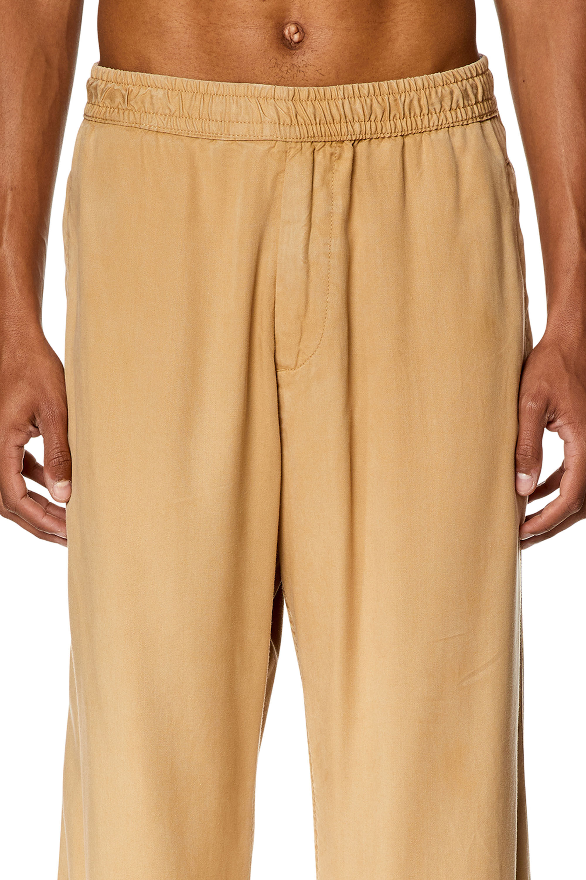 Diesel - P-GOLD-SPORT, Herren Hose aus fließendem Twill in Beige - 5