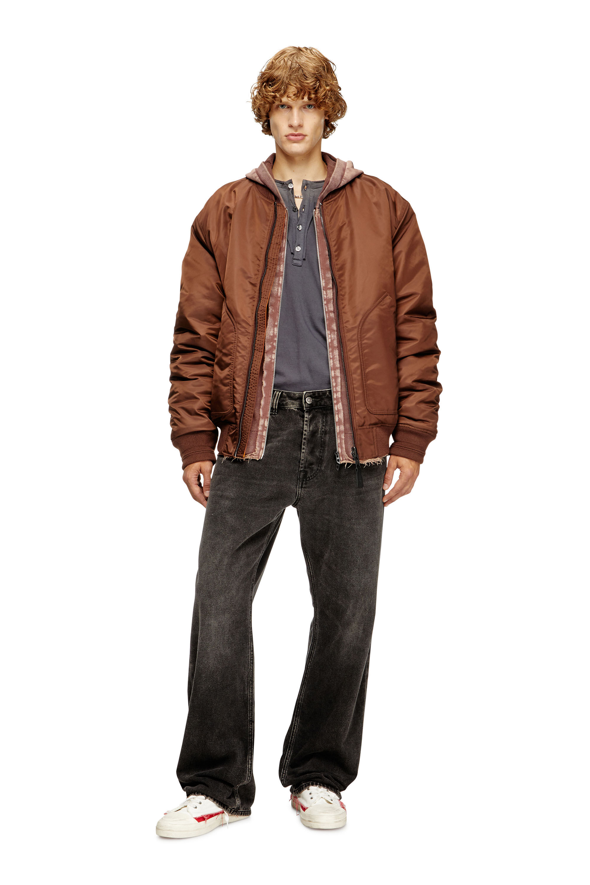 Diesel - J-HELD, Herren Bomberjacke aus gefüttertem Nylon mit Oval D in Braun - 1