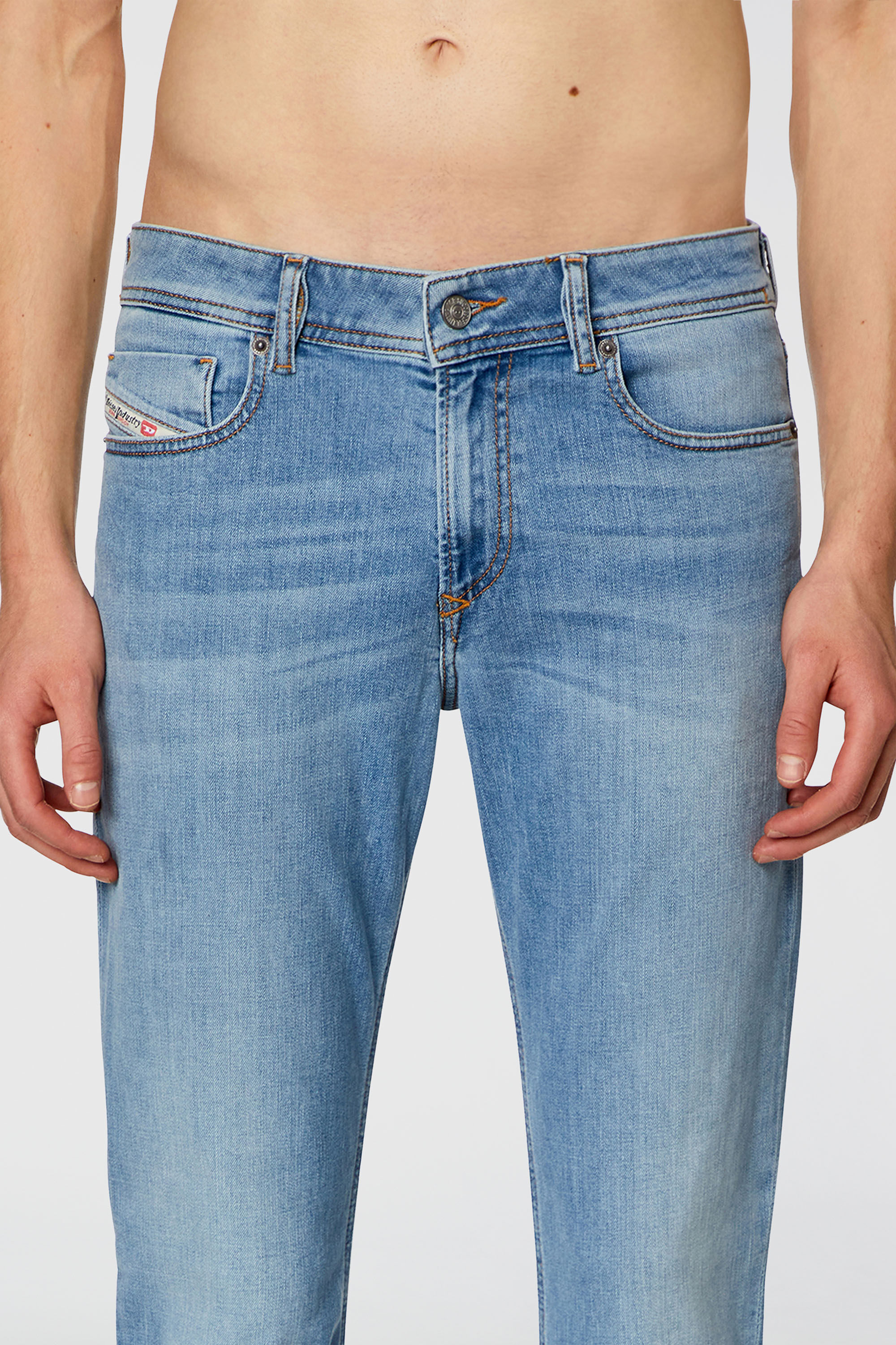 Diesel - Herren Skinny Jeans 1979 Sleenker 09H62, Hellblau - 5