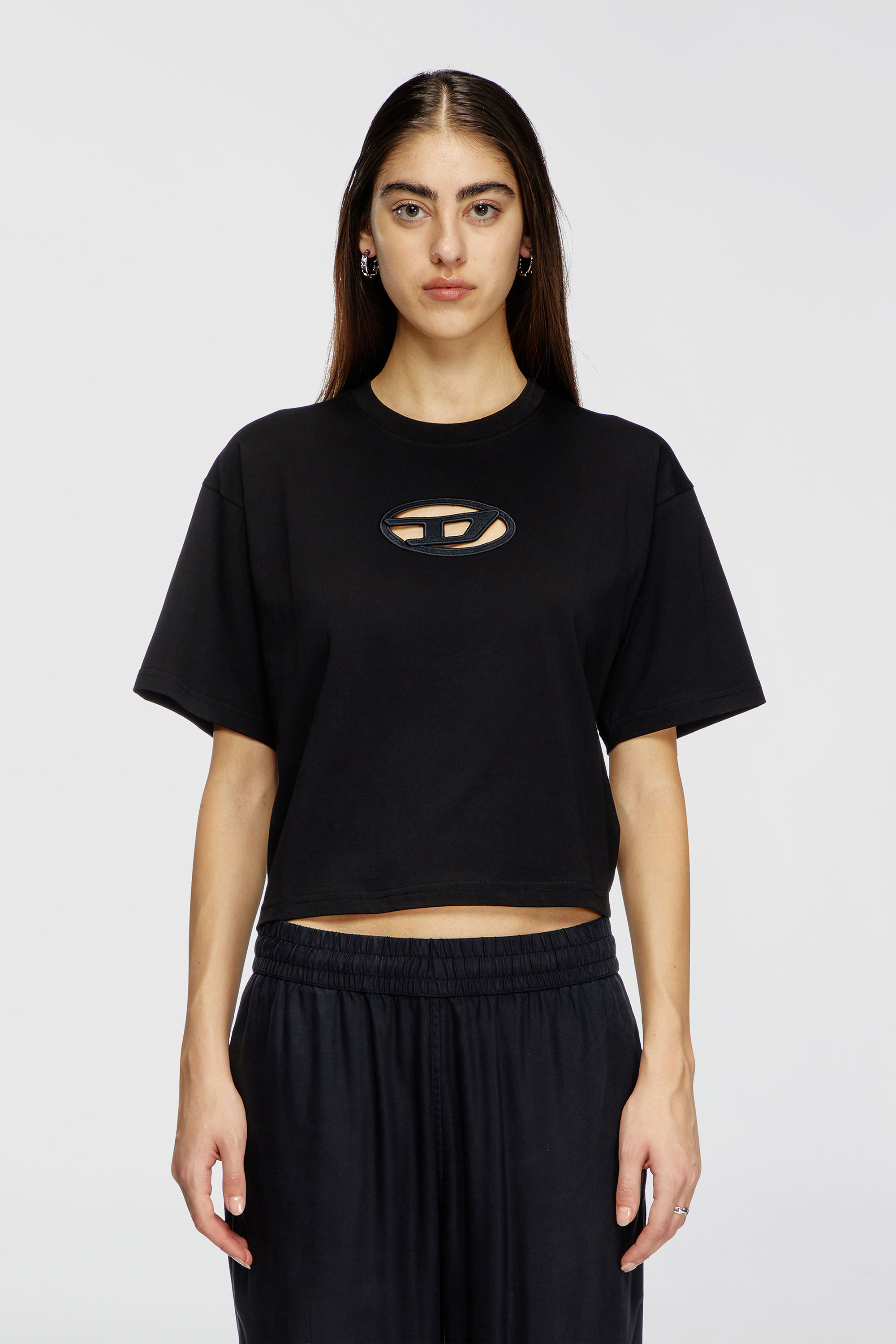 Diesel - T-BUXT-CROP-OD, Damen Kastiges T-Shirt mit ausgeschnittenem Oval D-Logo in Schwarz - 3