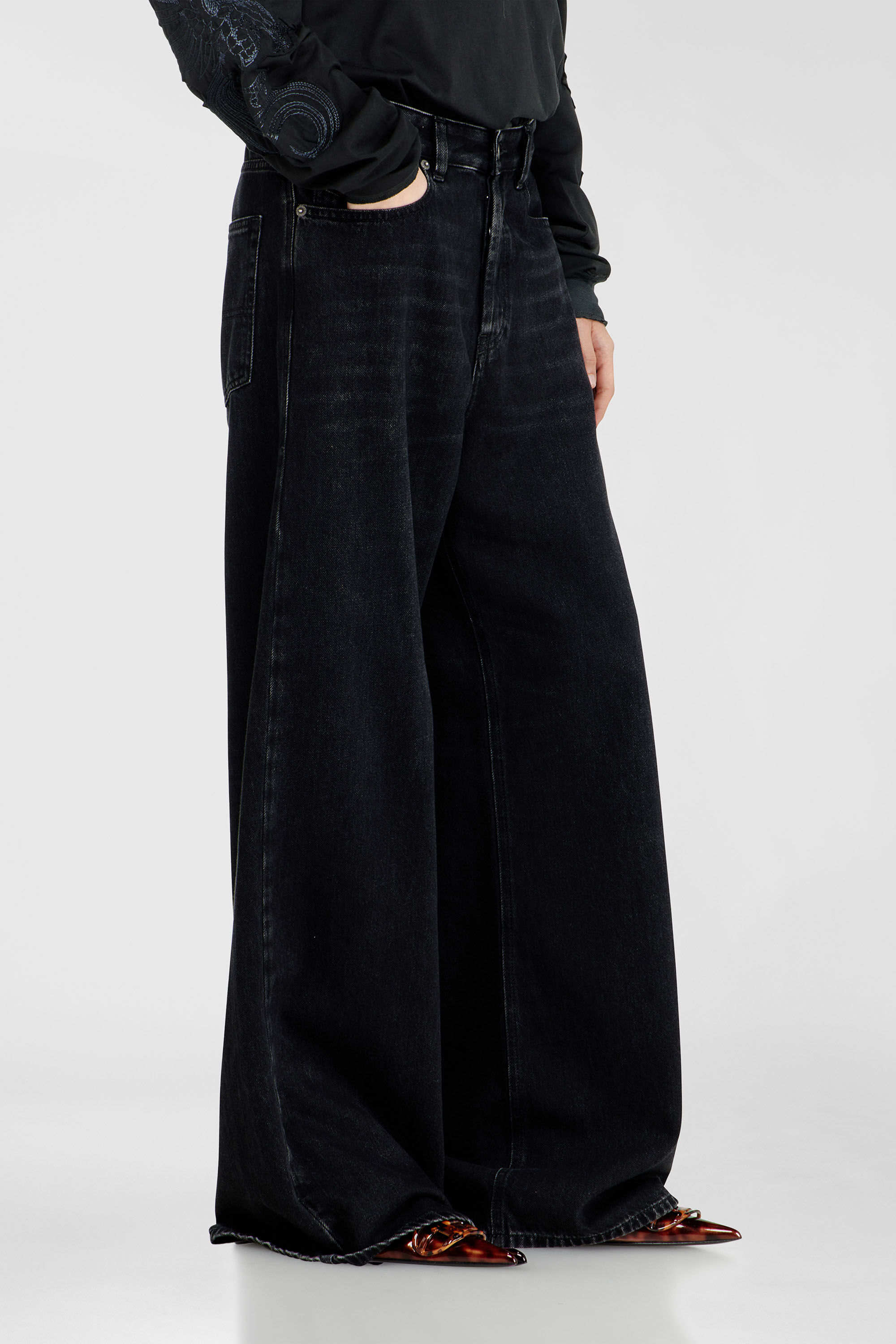 Diesel - Unisex's Relaxed Jeans 1996 D-Sire 09P09, Black/Dark grey - 9