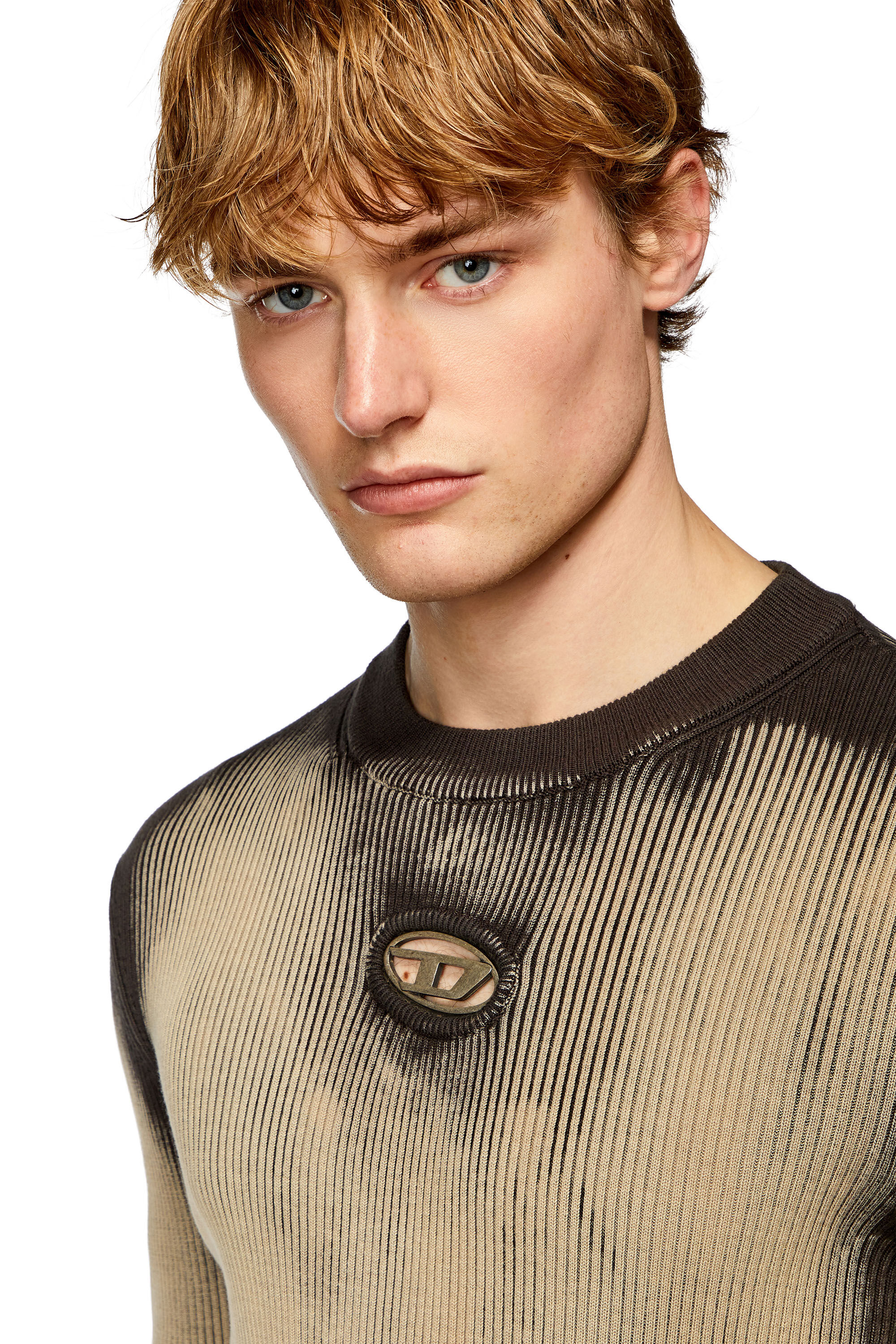 Pullover mit rückenprint