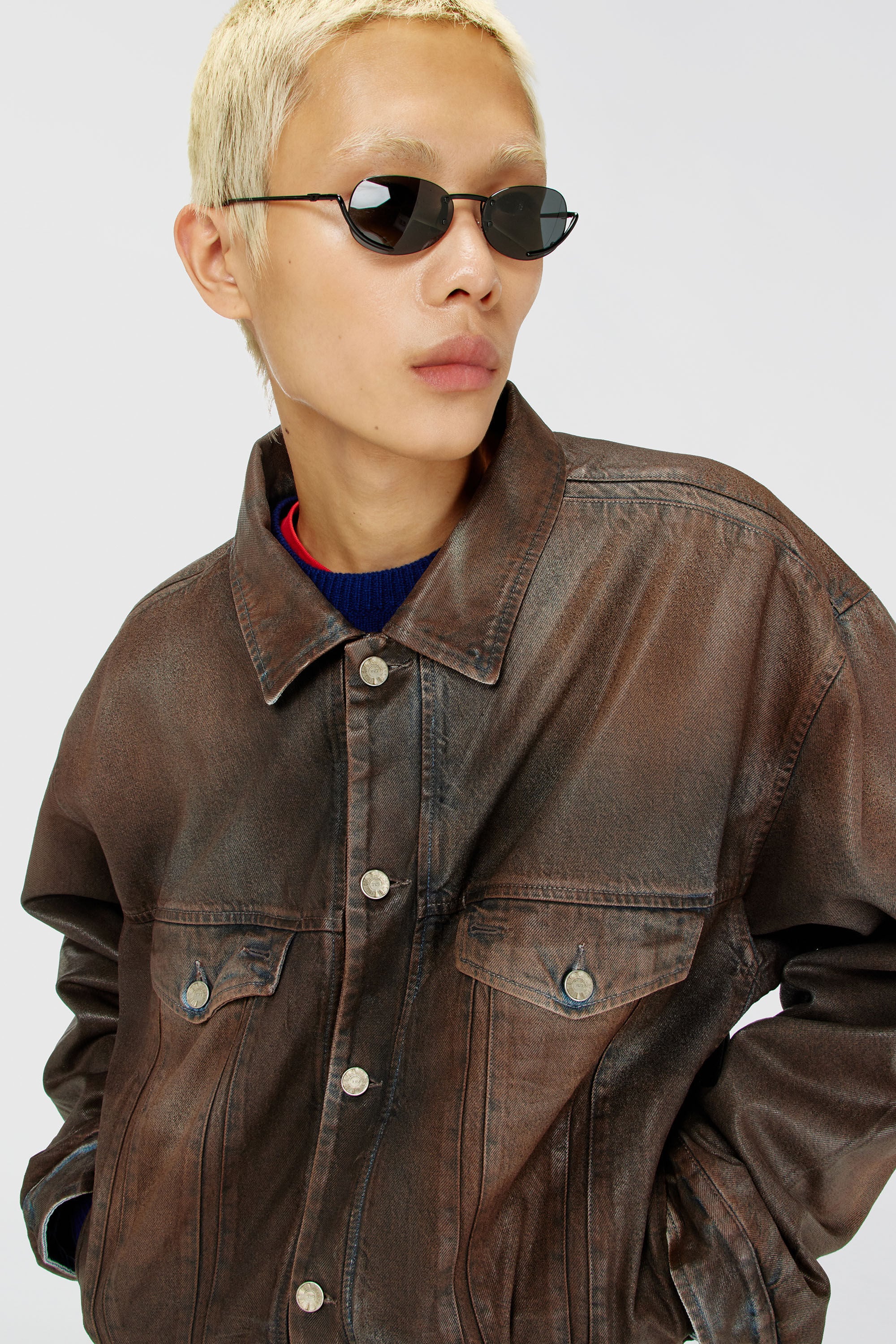 Diesel - D-MORVI-S, Unisex Trucker-Jacke aus beschichtetem Denim in null - 4