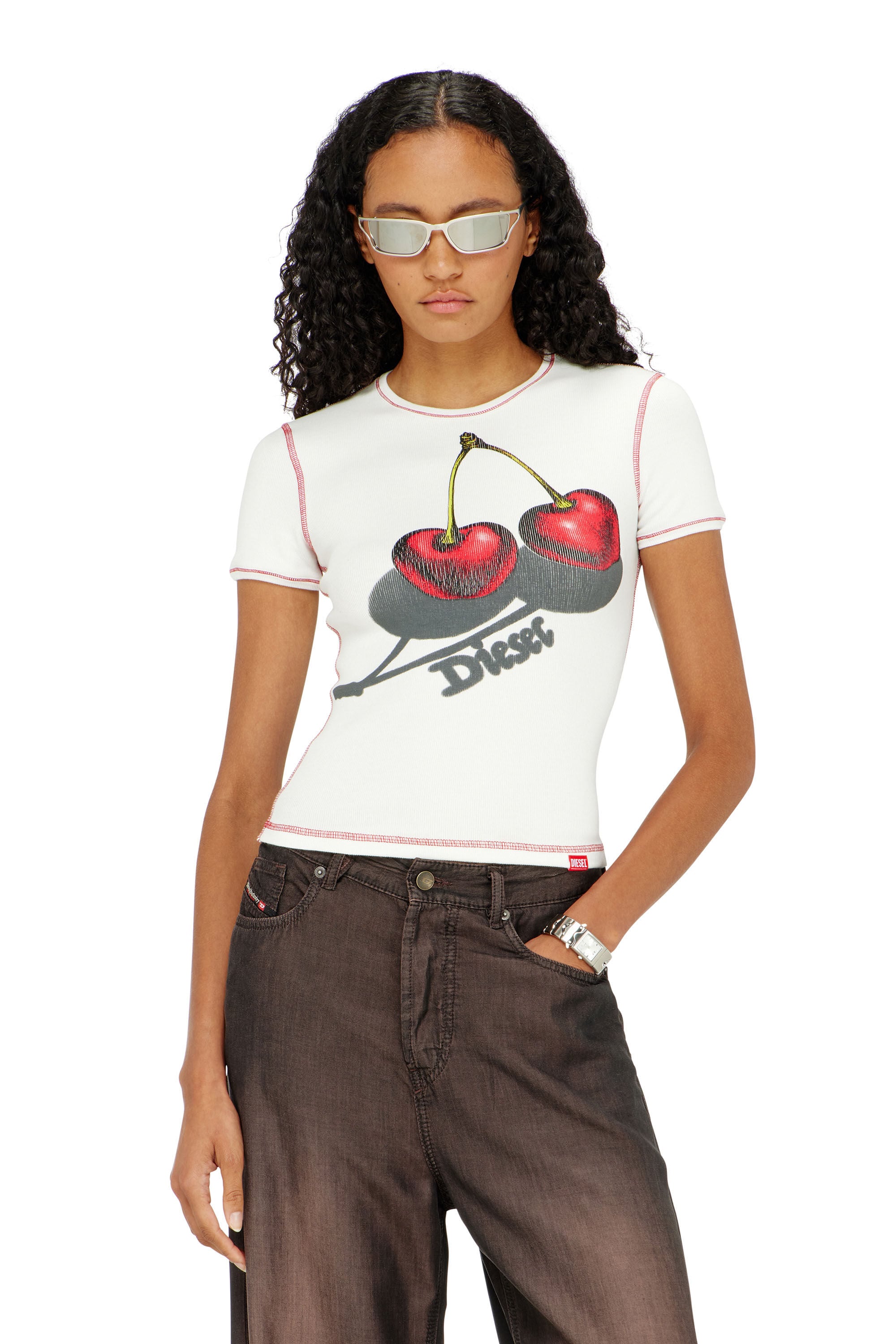 Diesel - SV-T-ELE-CHER, Damen Schlank geschnittenes Baumwoll-T-Shirt mit Kirschdruck in Wei&szlig; - 3