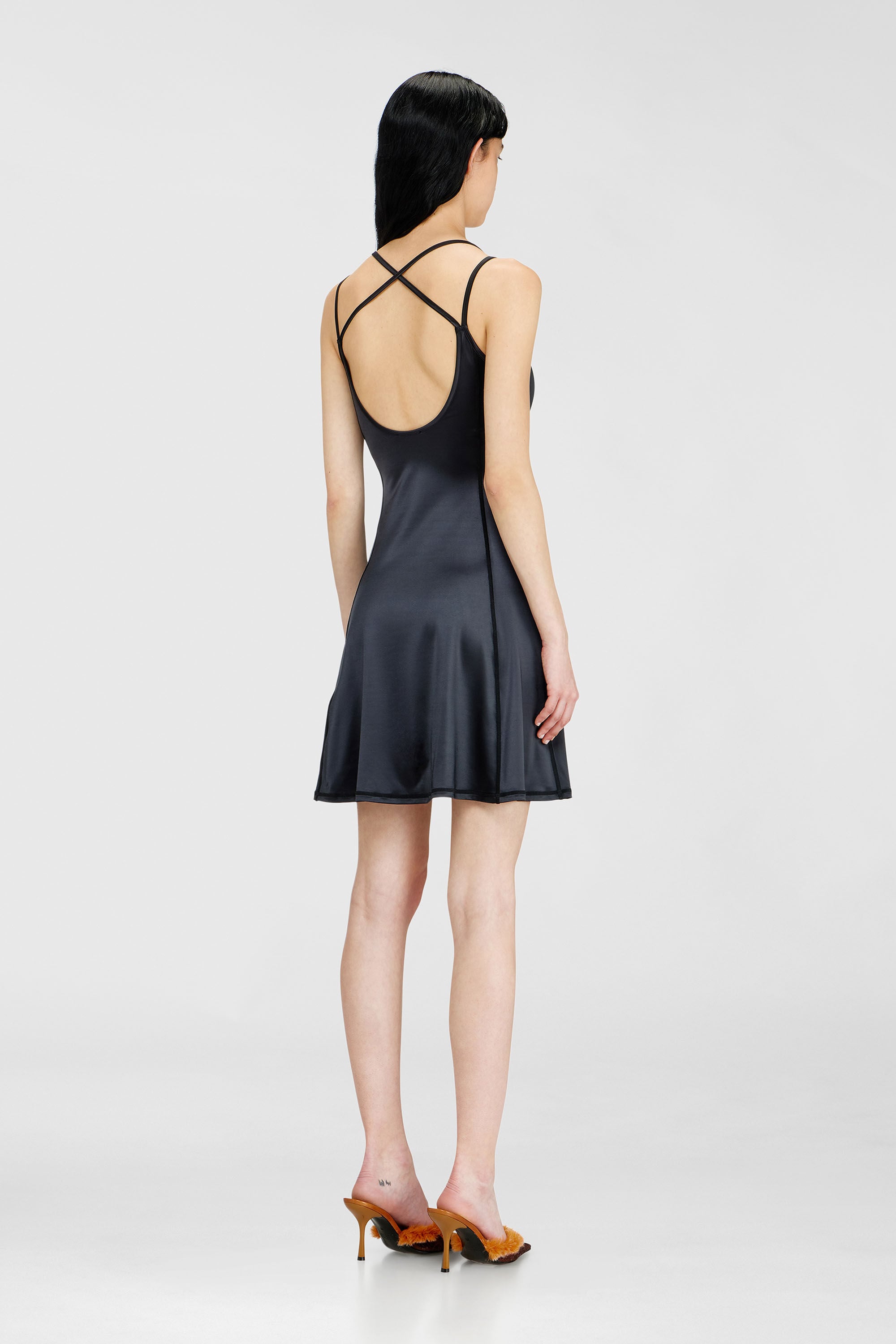Diesel - D-IMMY, Damen Flie&szlig;endes Minikleid mit doppelten Tr&auml;gern in Schwarz - 4