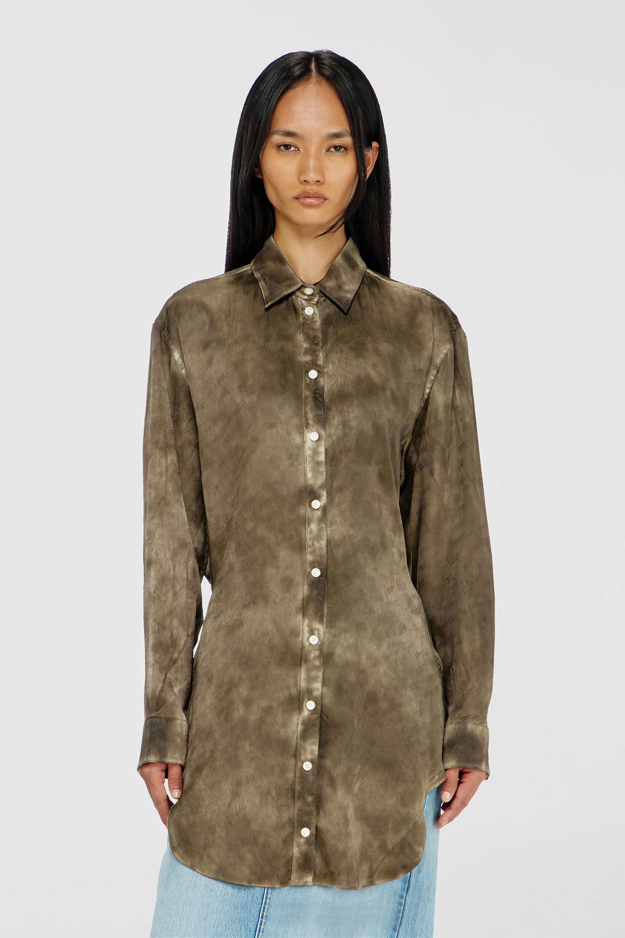 Diesel - C-LAVEL, Damen Langes Hemd aus logo-jacquard-knitter-satin in Armeegr&uuml;n - 5