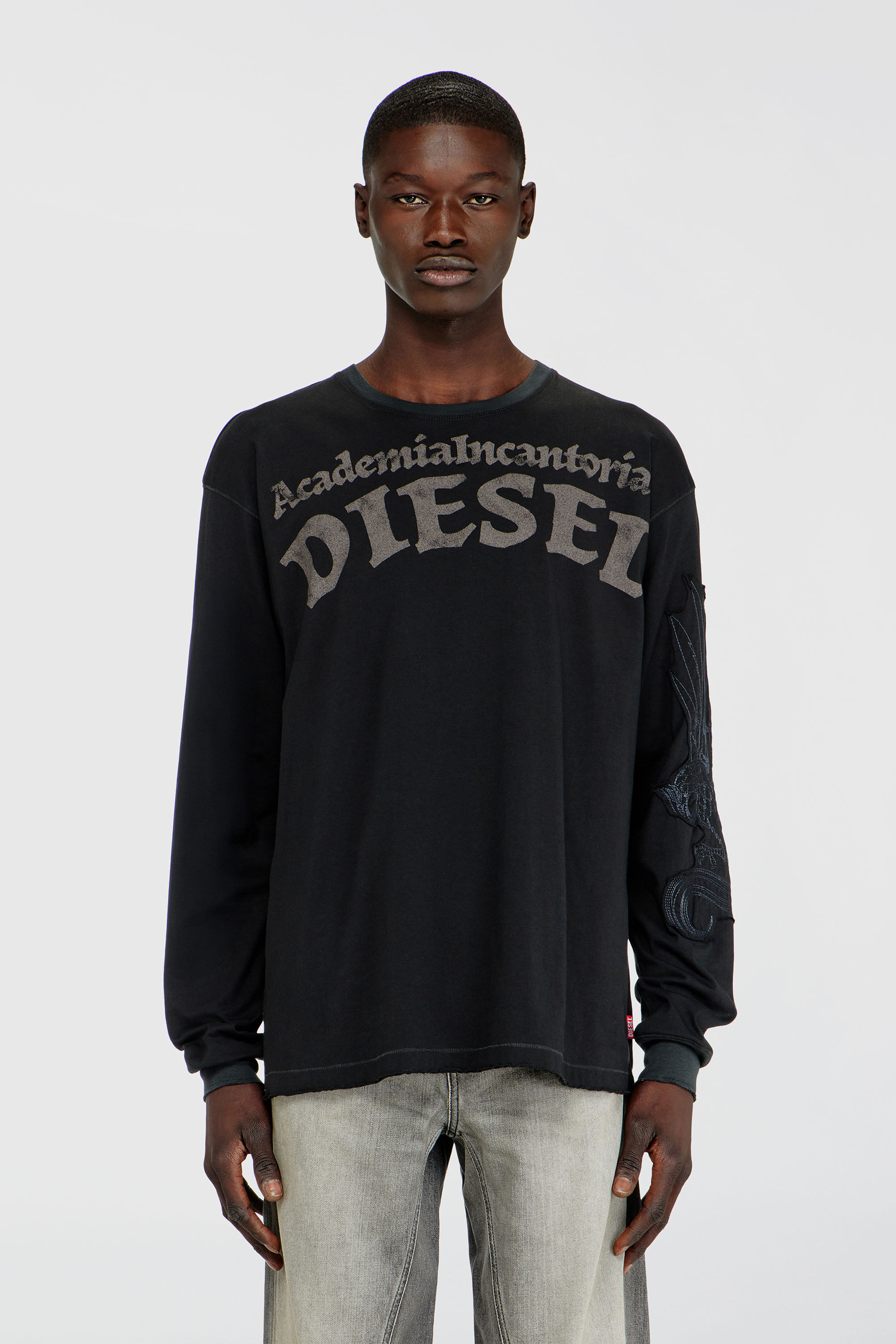 Diesel - T-NORM-LS-AA3, Herren Langarm-T-Shirt mit Prints und Patches in Schwarz - 3