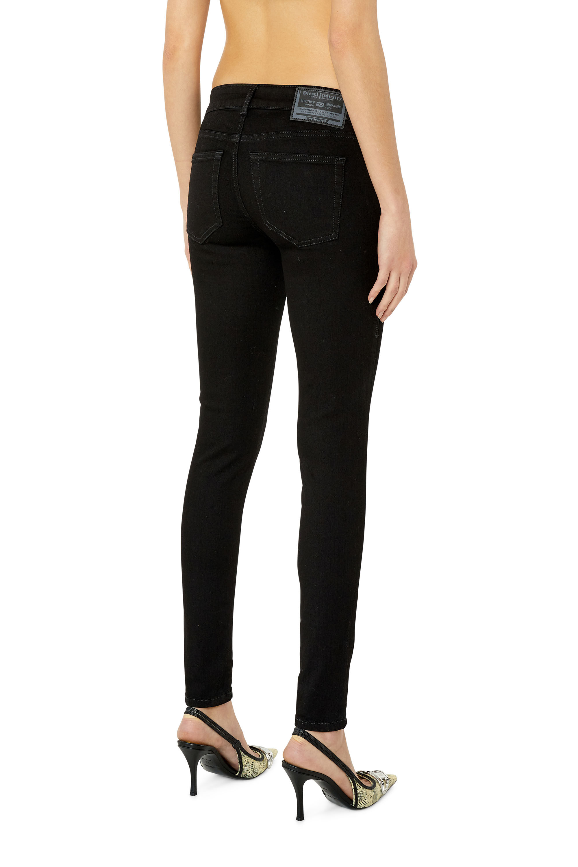 Diesel - 2018 SLANDY-LOW 069EF Super skinny Jeans, Schwarz/Dunkelgrau - Image 4