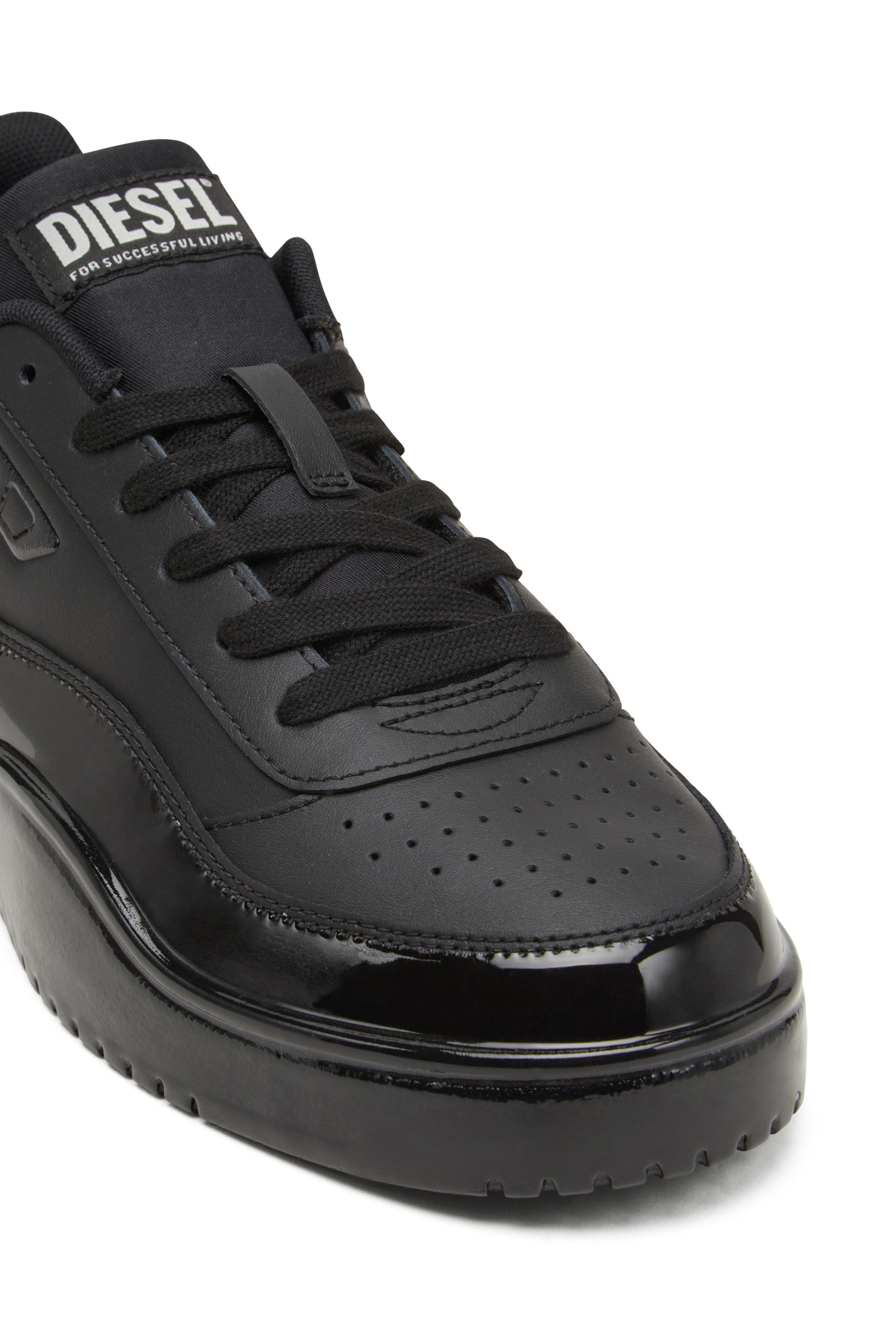 Diesel - S-TRACKER-D LOW, Herren S-Tracker-D-Sneakers aus silikonbeschichtetem Leder in Schwarz - 5