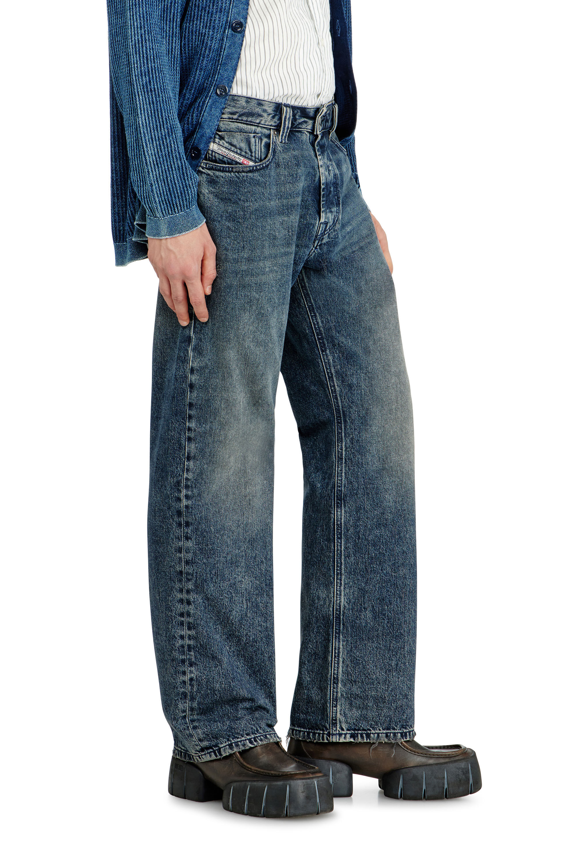 Diesel - Herren Relaxed Jeans 1980 D-Eeper 09N68, Dunkelblau - 7