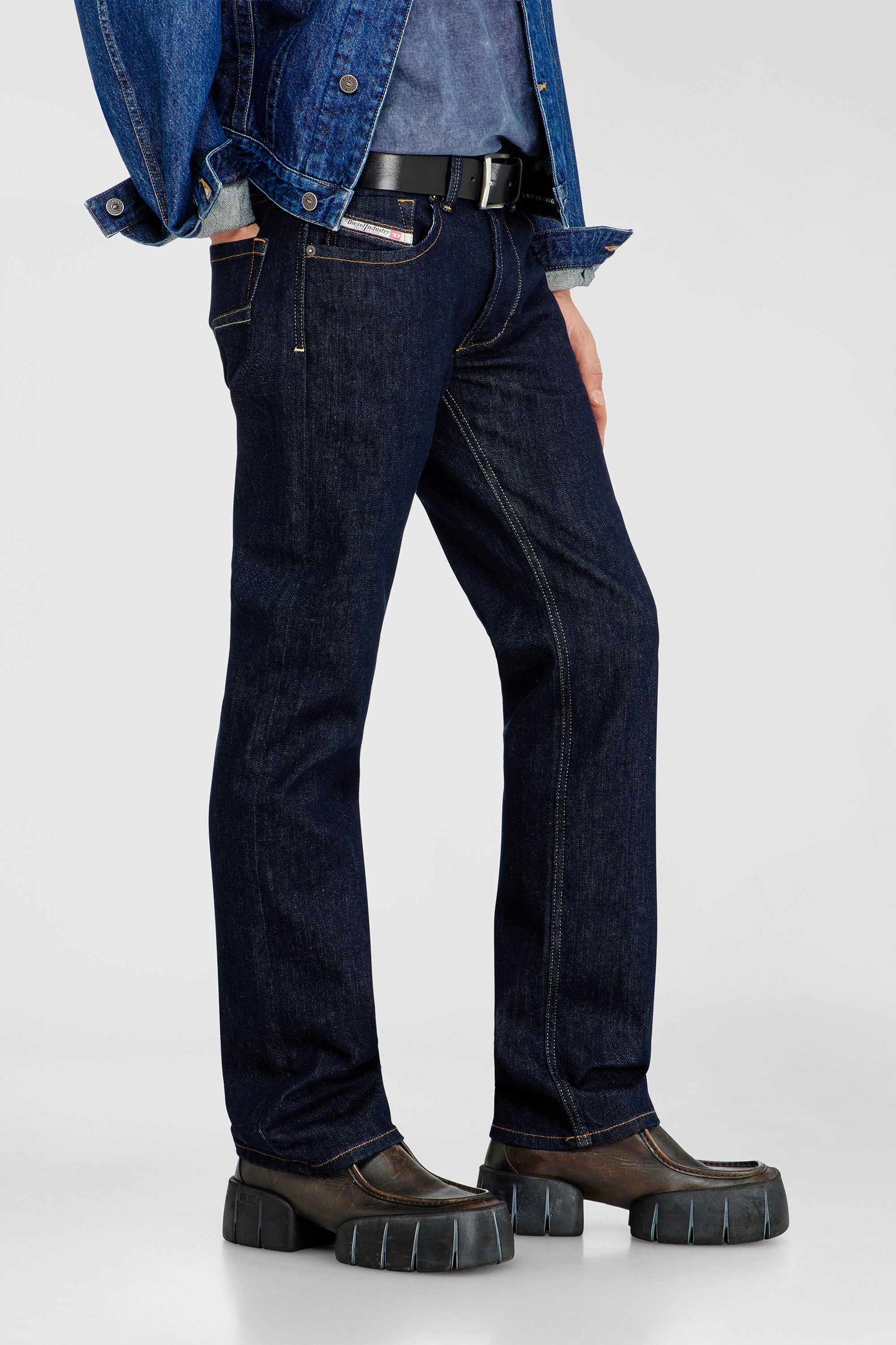 Diesel - Herren Regular Jeans 1985 Larkee 0DBEJ, Dunkelblau - 7