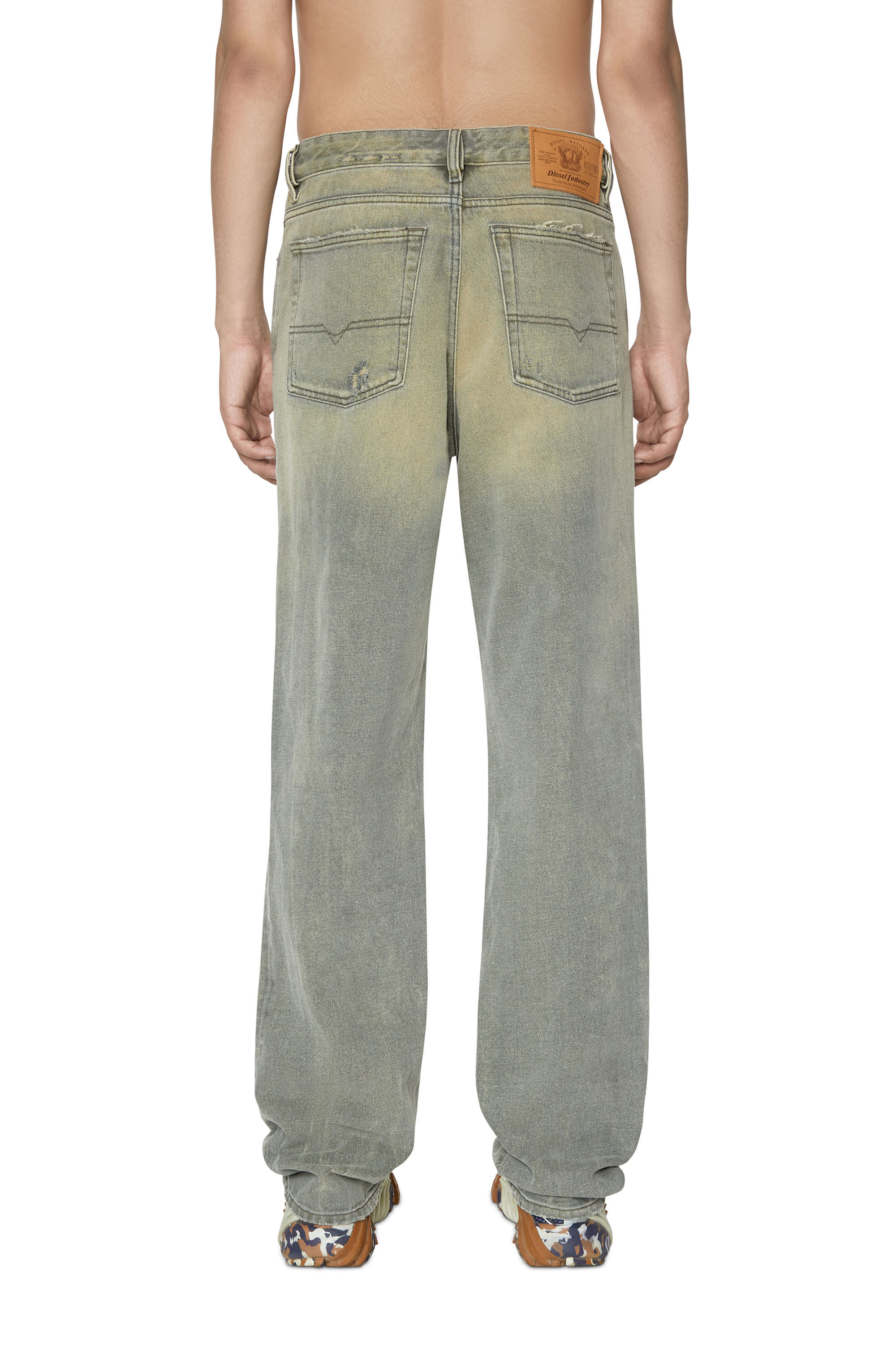 Diesel - 1955 D-Rekiv 09D87 Straight Jeans, Hellgrau - Image 4