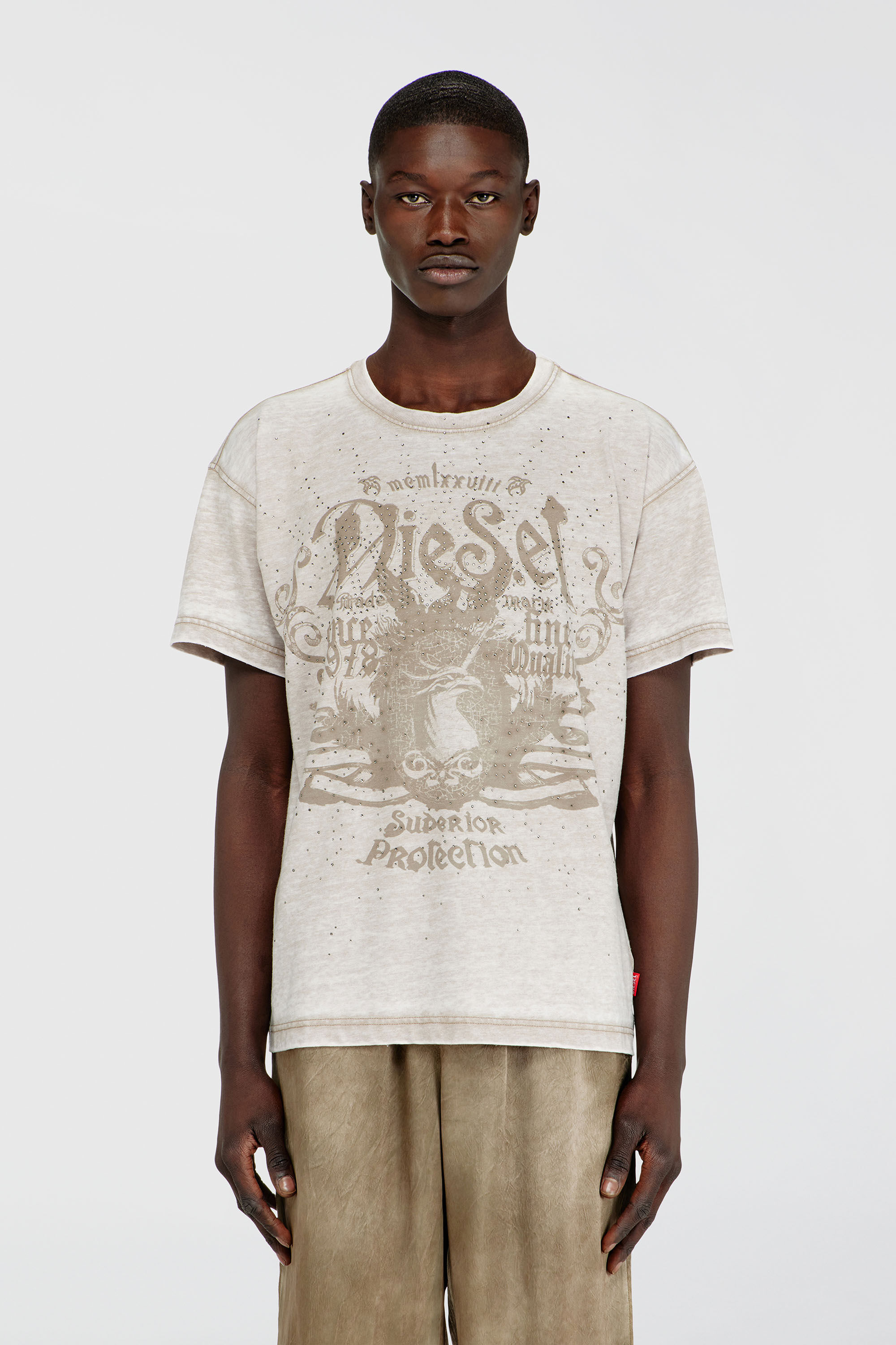 Diesel - T-NORM-AA8, Herren Jersey-T-Shirt mit burnout wash und Nieten in Beige - 3