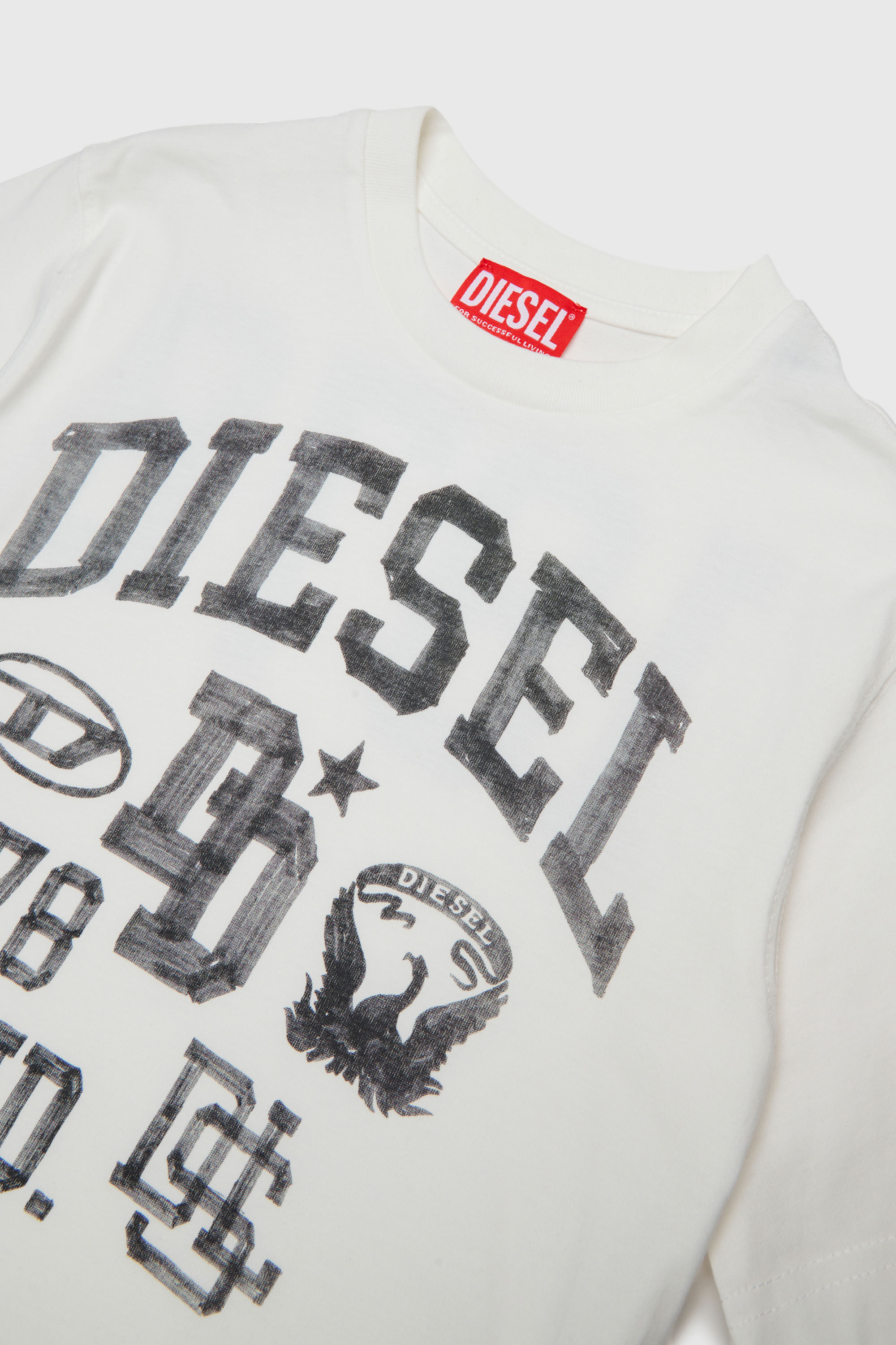 Diesel - TBAND OVER, Herren Baumwoll-T-Shirt mit varsity-Grafik in Wei&szlig; - 3