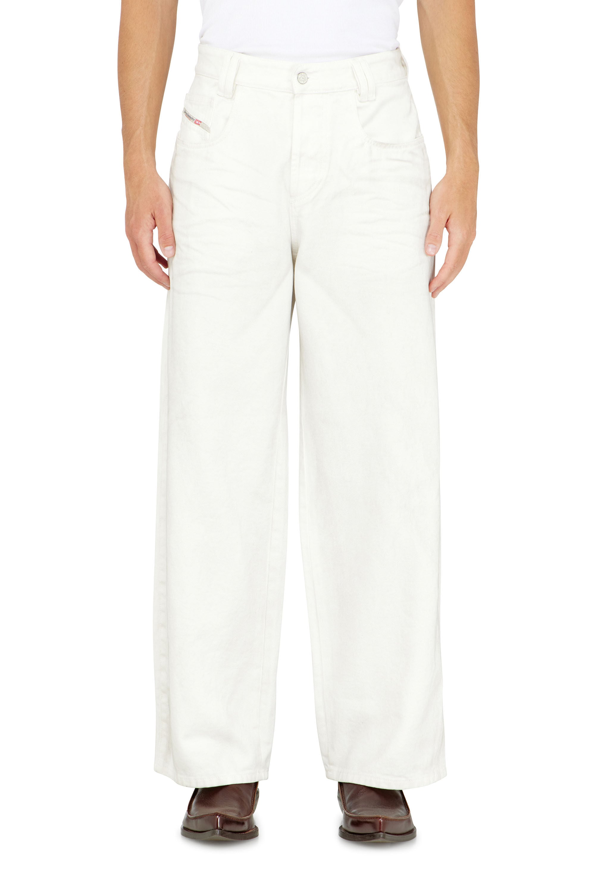 Diesel - Unisex Relaxed Jeans 1982 D-Hakou 007GG, Wei&szlig; - 4