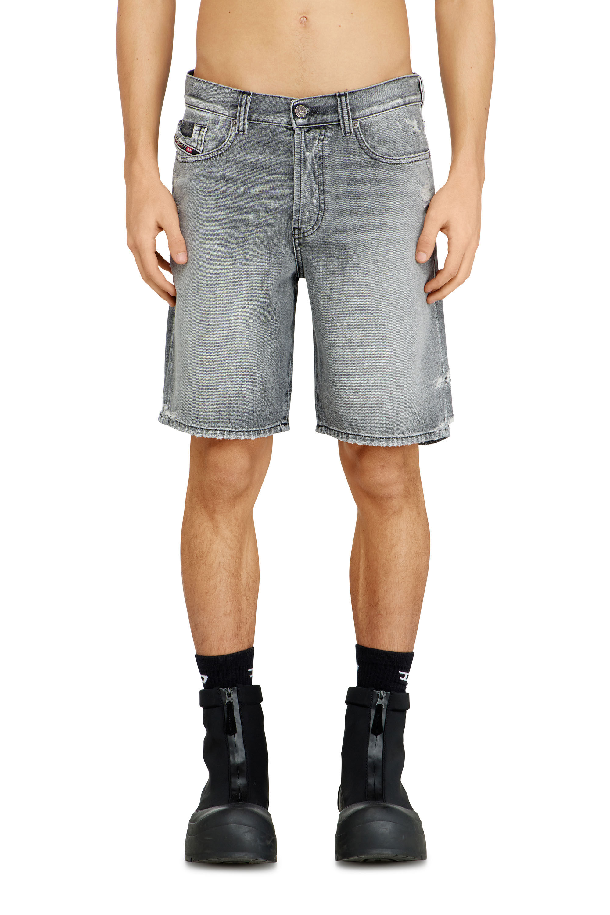 Diesel - REGULAR-SHORT, Herren Denimshorts mit ausgefranstem Saum in Grau - 3