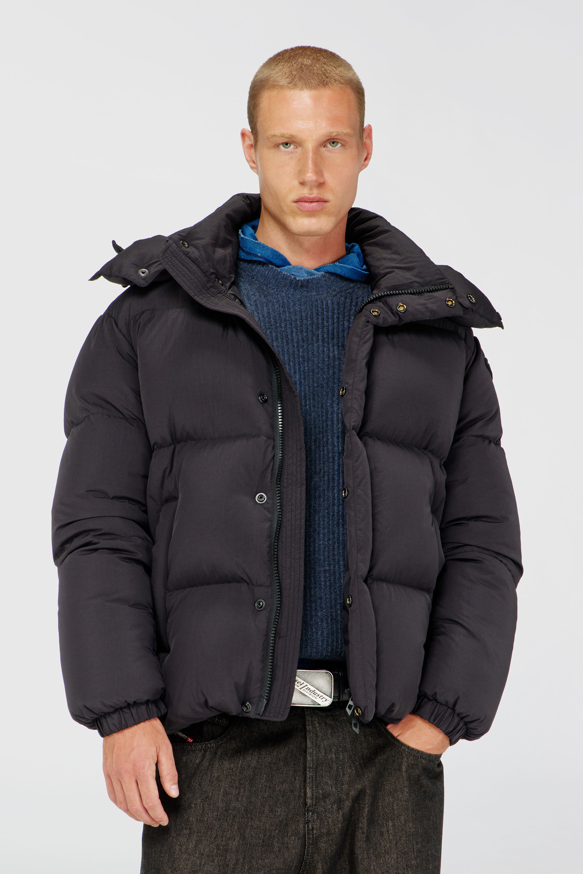 Diesel - W-ROLFYS-WRD, Herren Gesteppte Daunenjacke aus ViralOff&reg; Taslan in Dunkelgrau - 3