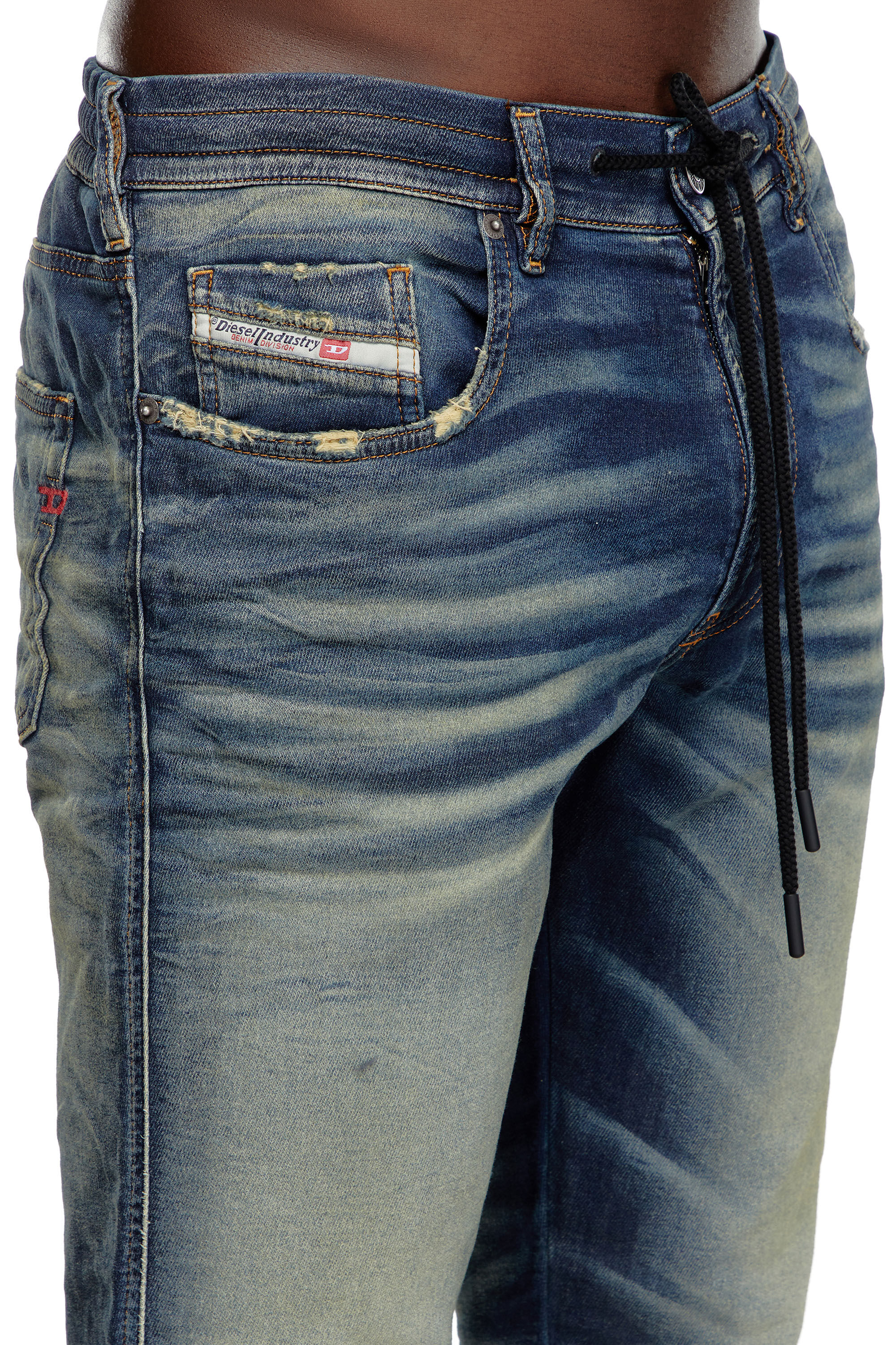 Diesel - Herren Slim 2060 D-Strukt Joggjeans® 068MH, Dunkelblau - Image 5