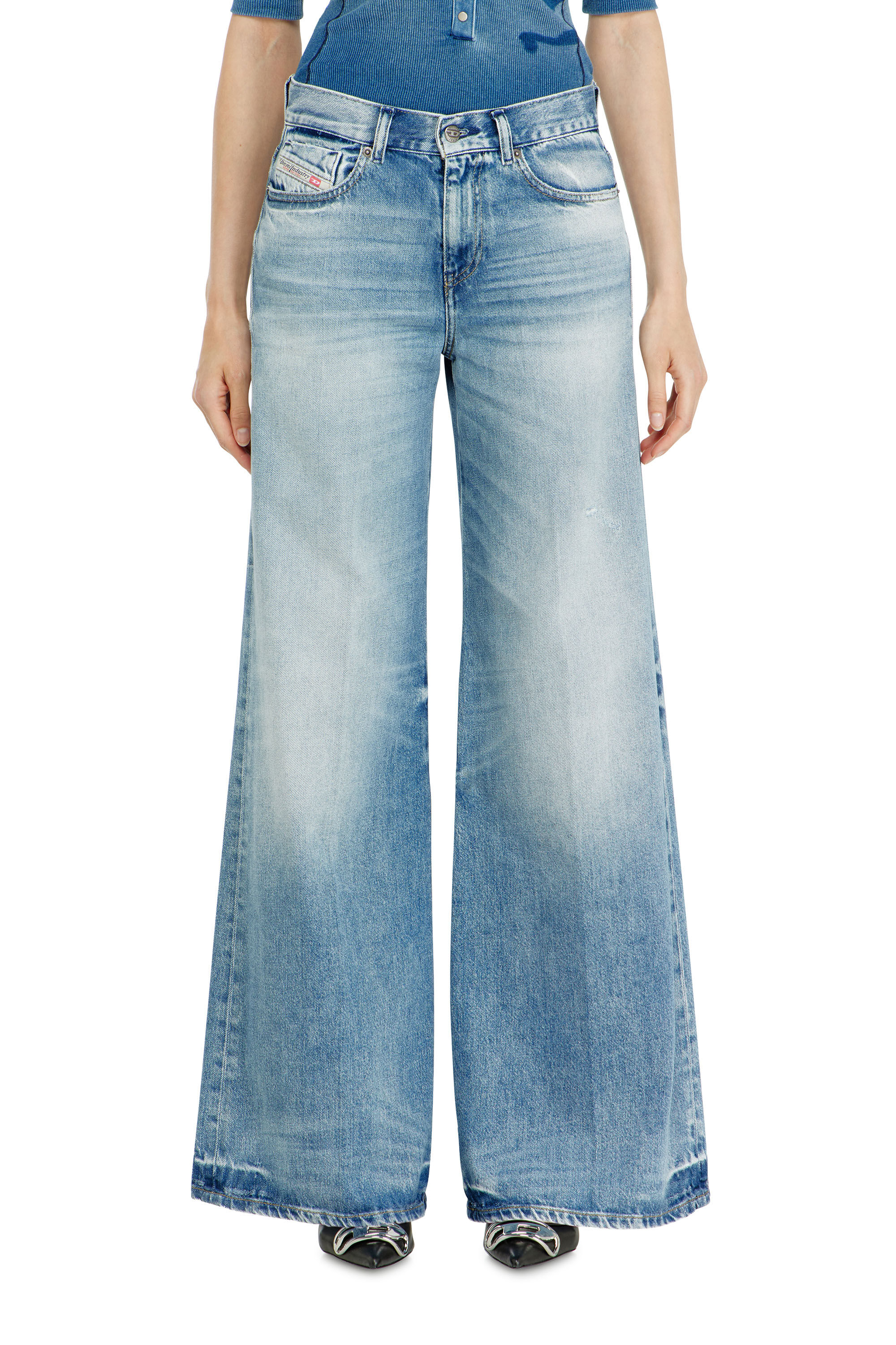 Diesel - Damen Flare Jeans 1978 D-Akemi 09M07, Hellblau - 4