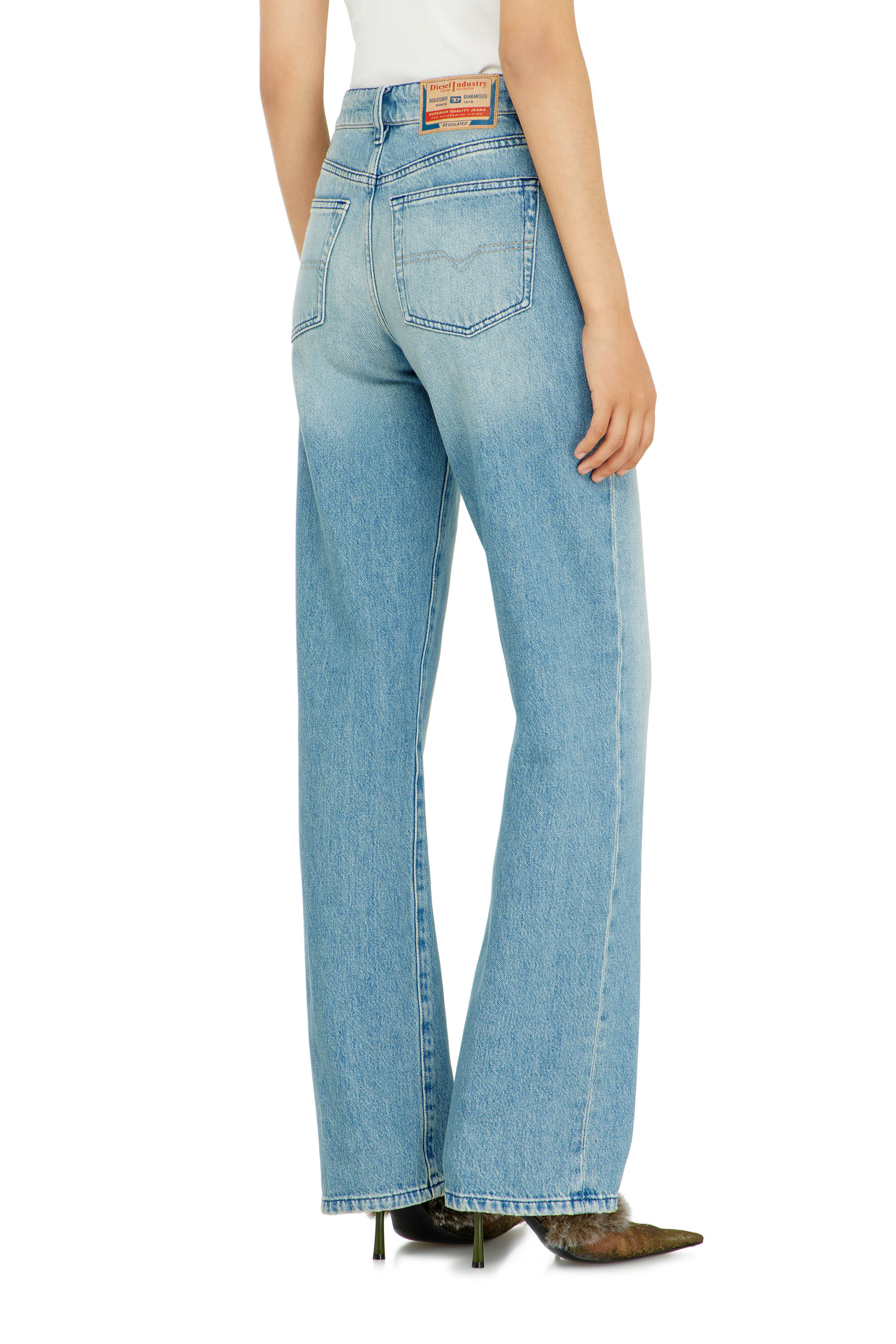 Diesel - Damen Regular Jeans 1971 D-Sent 0BEBF, Hellblau - 5
