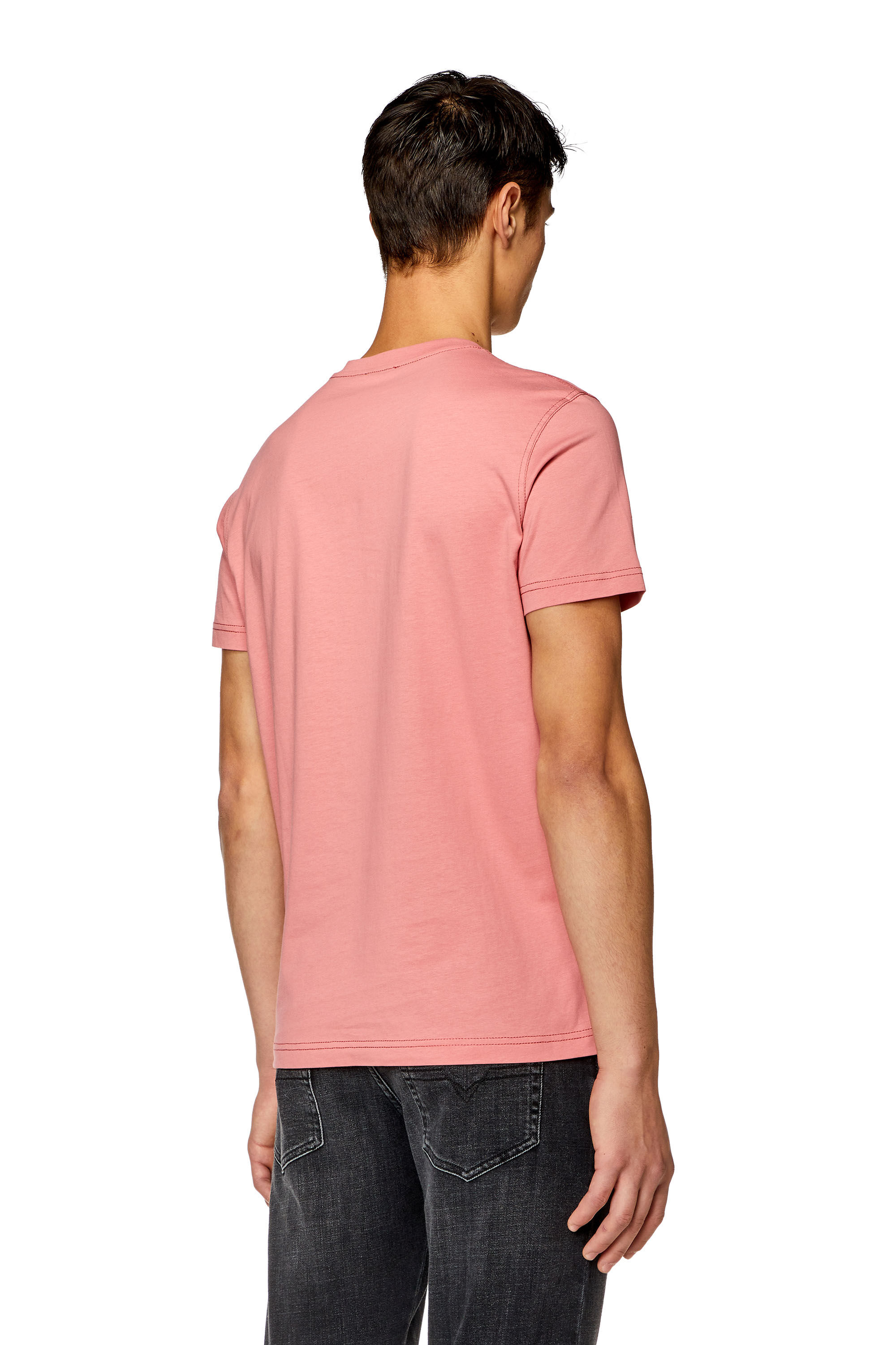 Diesel - T-DIEGOR-K70, Herren T-Shirt mit verzerrtem Logo in Rosa - 3