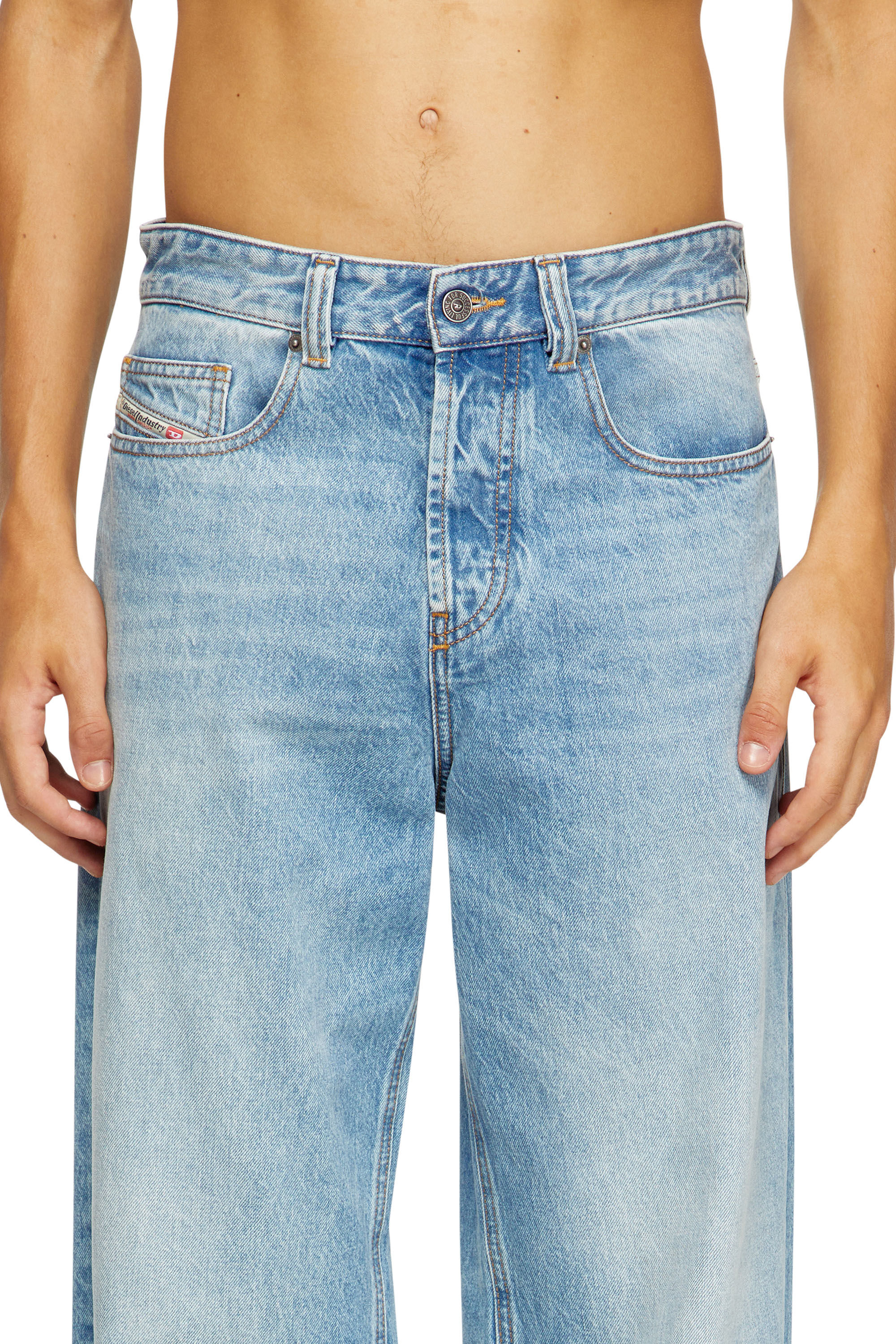 Diesel - Herren Relaxed Jeans 2001 D-Macro 09I29, Hellblau - 5