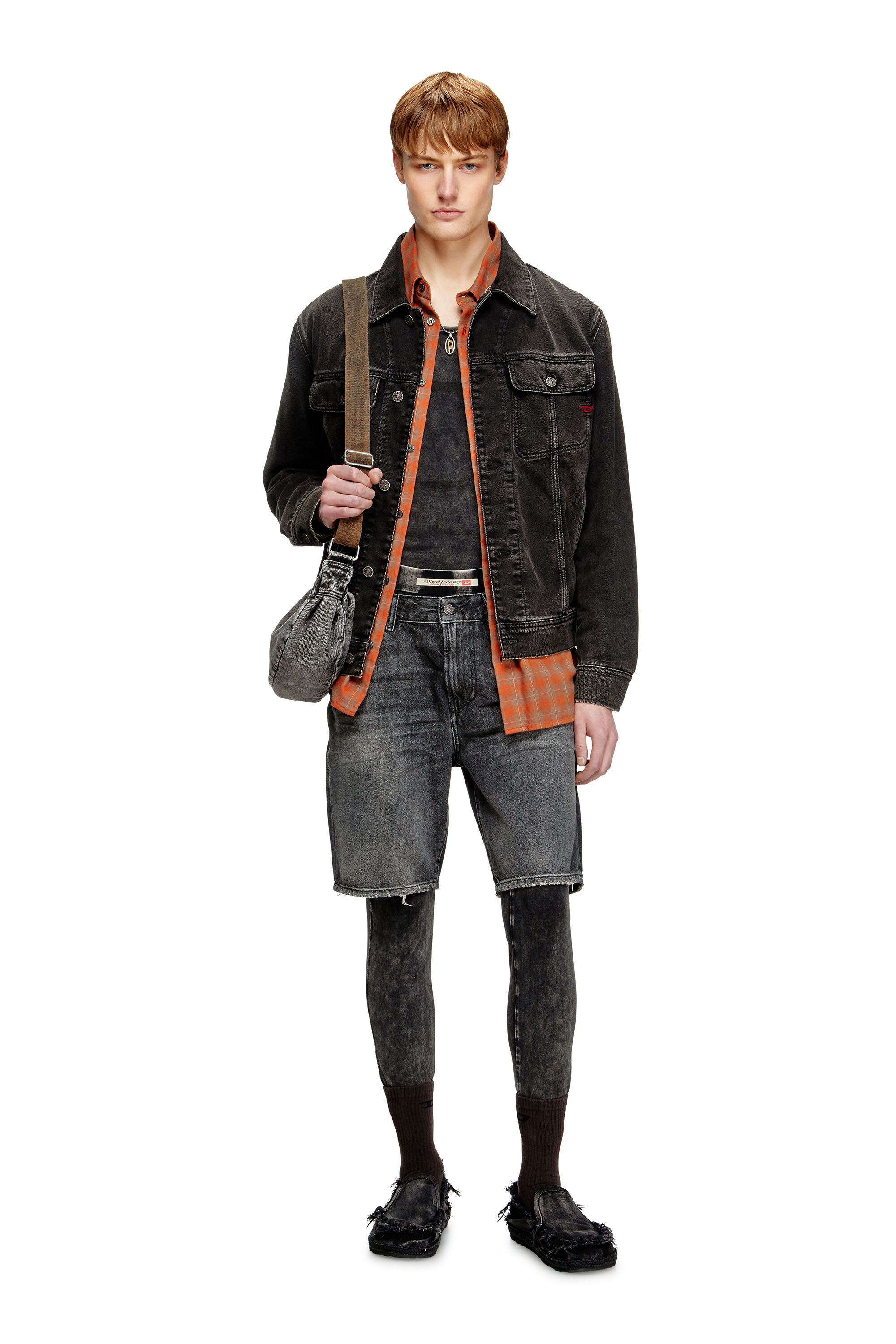 Diesel - D-FIN, Herren Schmal geschnittene Shorts aus Denim in Schwarz - 1