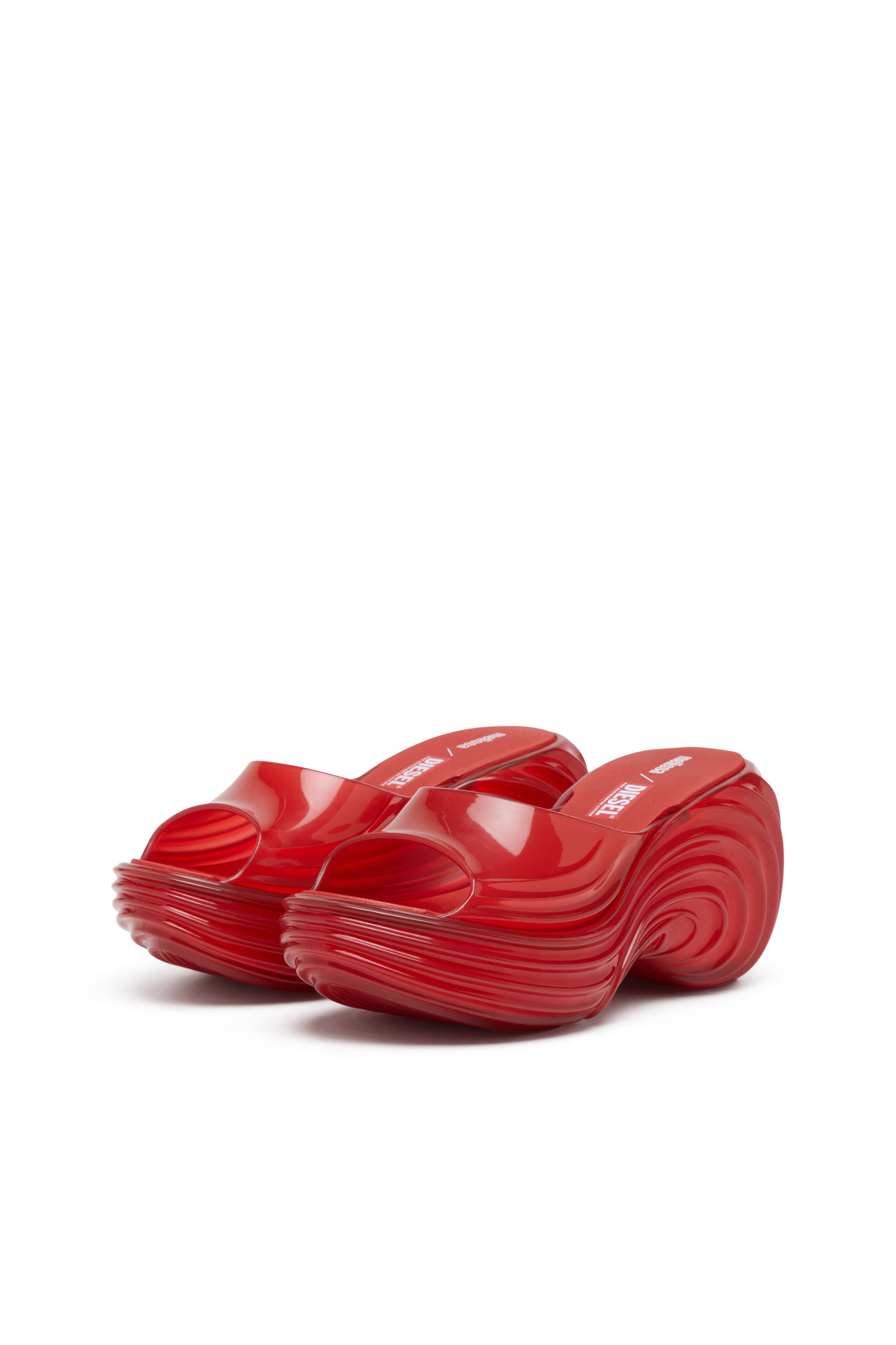 Diesel - MELISSA QUANTUM PLATFORM, Damen Plateau-Pantolette aus Melflex® in Rot - 9