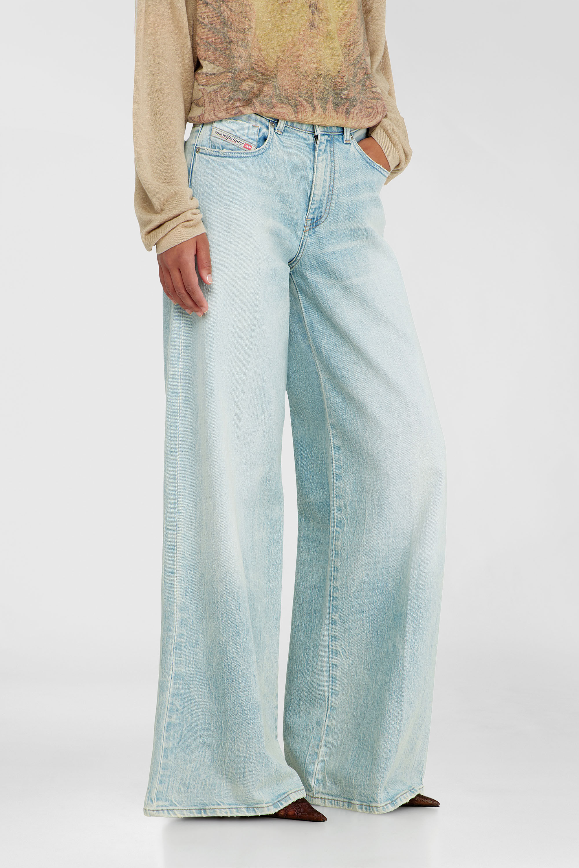 Diesel - Damen Flare Jeans 1978 D-Akemi 0KBBX, Hellblau - 7