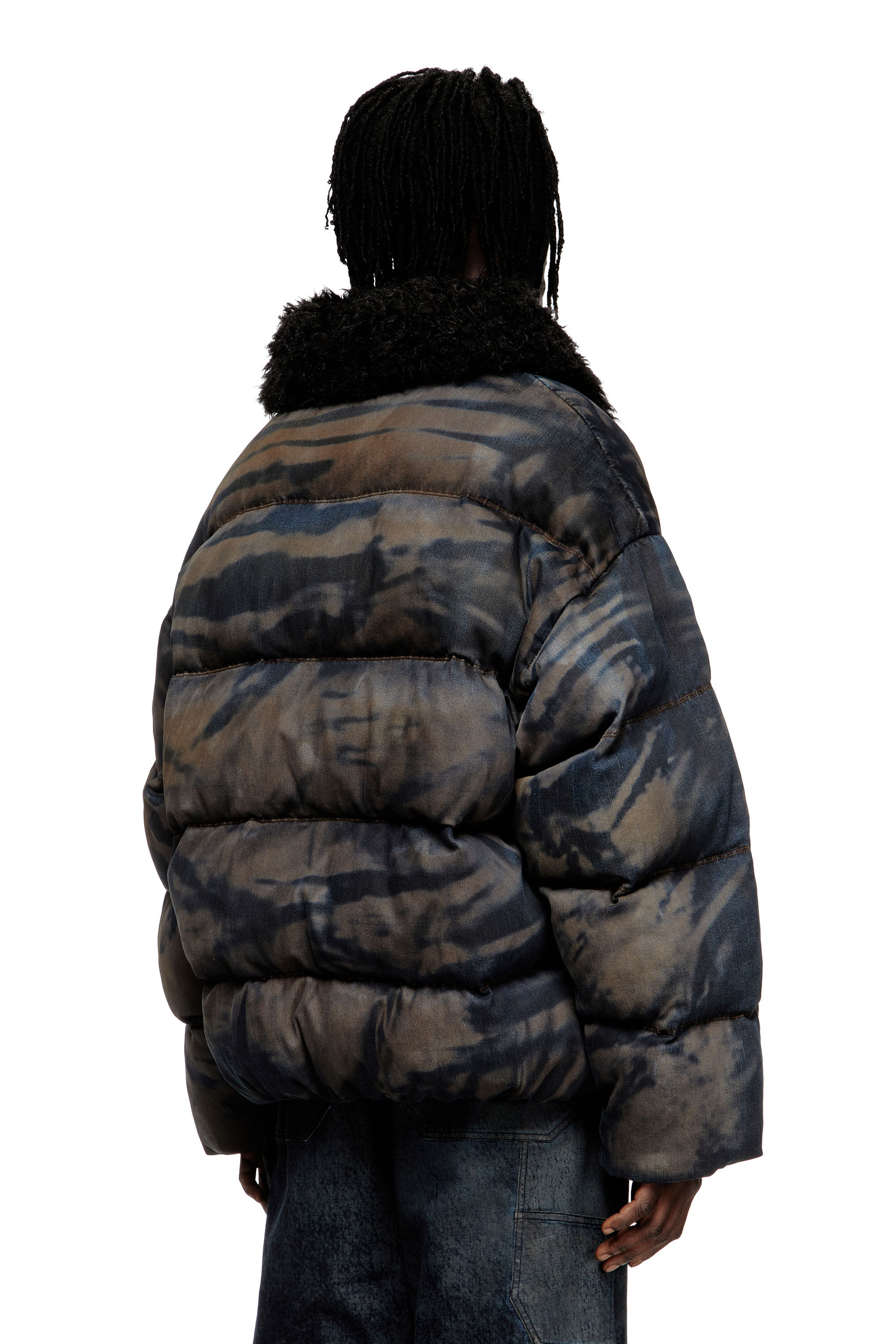 Diesel - W-JOHNS, Herren Daunen-Jacke aus Camouflage-Denim mit Schmutz-Effekt in Schwarz/Braun - 4
