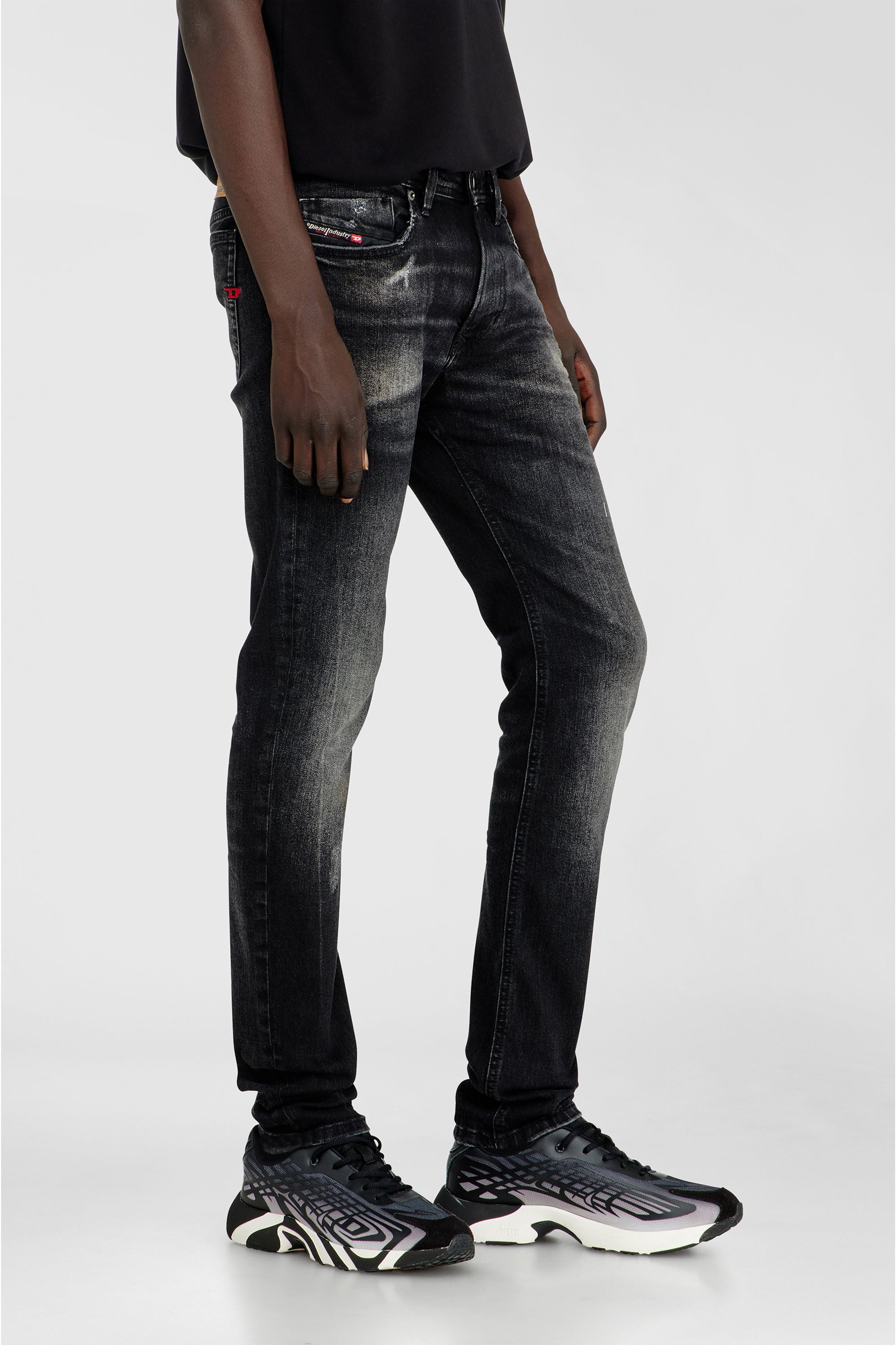 Diesel - Herren Skinny Jeans 1979 Sleenker 0DBDP, Schwarz/Dunkelgrau - 7