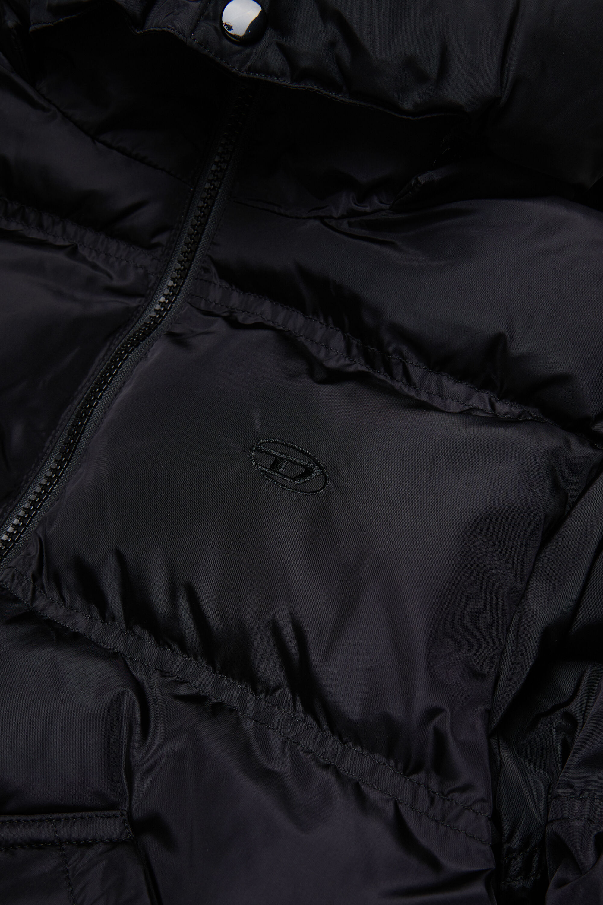 Diesel - JRIVON, Unisex Steppjacke mit Kapuze und oversized Taschen in Schwarz - 4