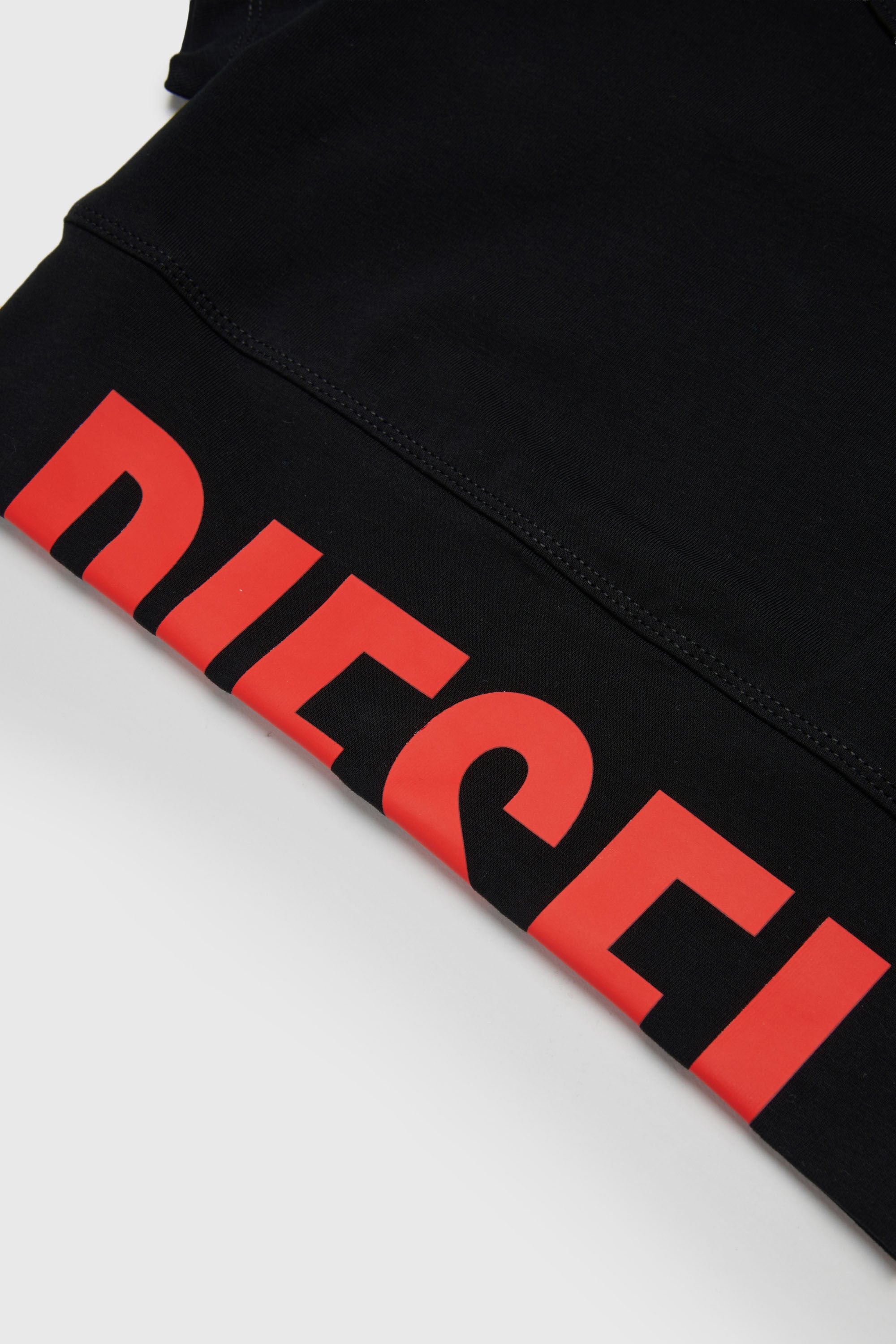 Diesel - TCEFY, Damen Crop-Top mit abgeschnittenem Logo in Schwarz - 4